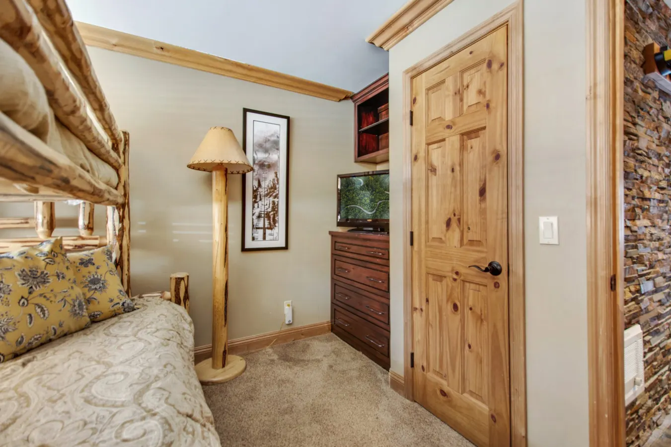 Mammoth Condo - BEST Located, Walk To Canyon Lodge 14