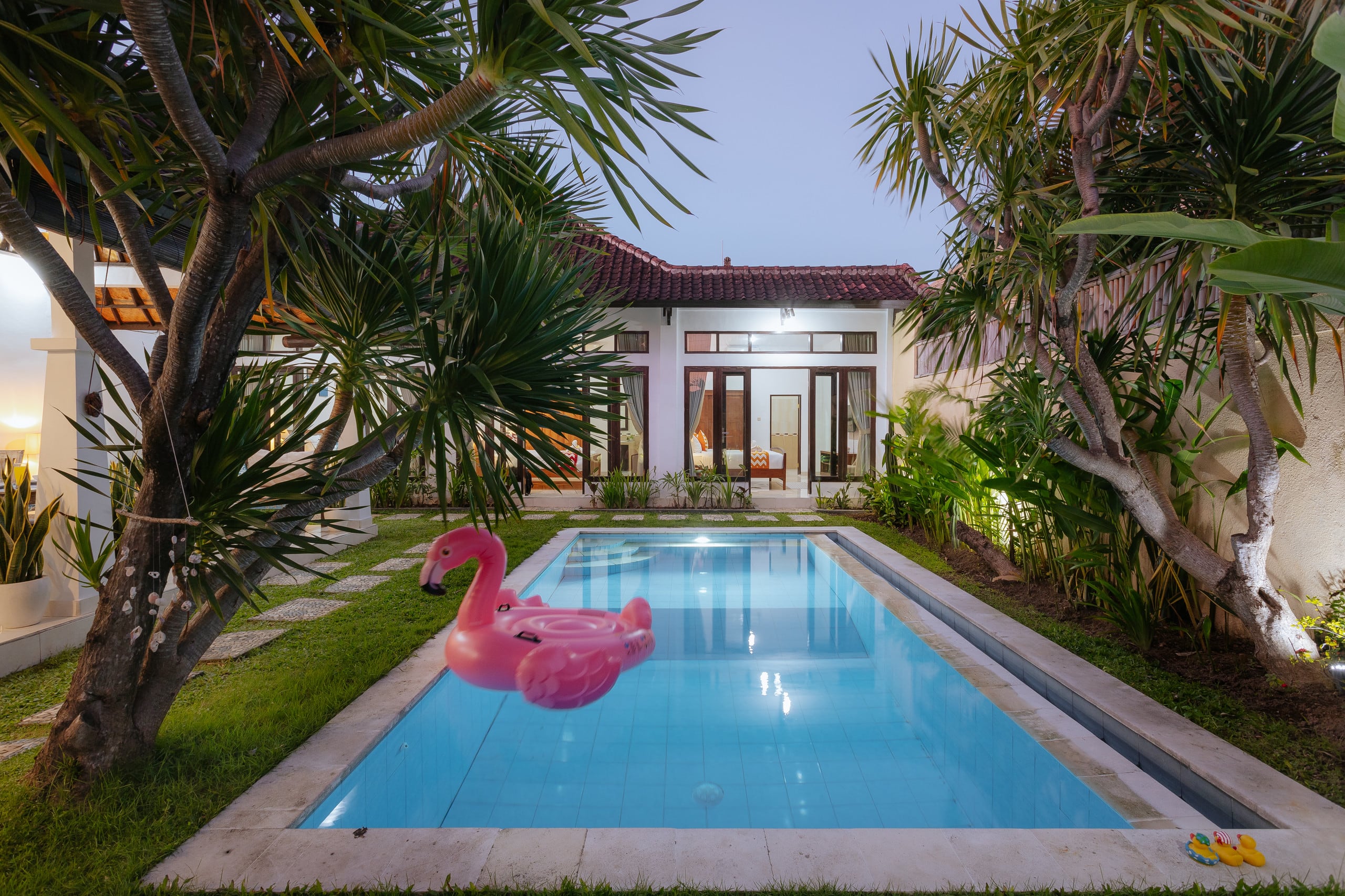 Villa Penny Seminyak - Spacious 3 Bed Pool Villa! — photo 2