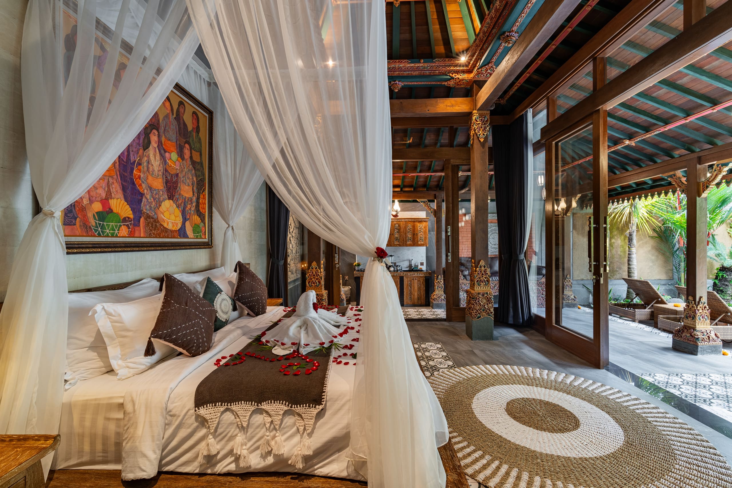 Luxury 1-BR Traditional Majestic Private Villa 15