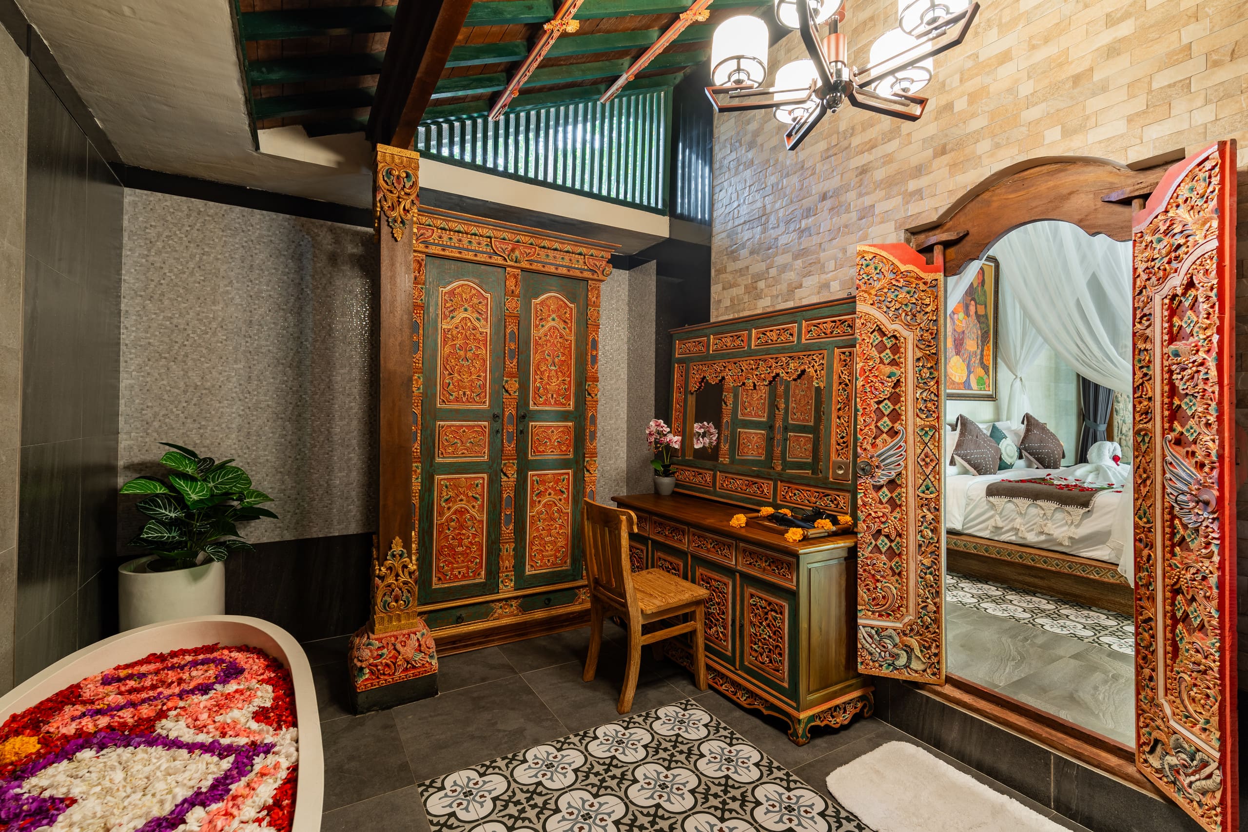 Luxury 1-BR Traditional Majestic Private Villa — photo 3