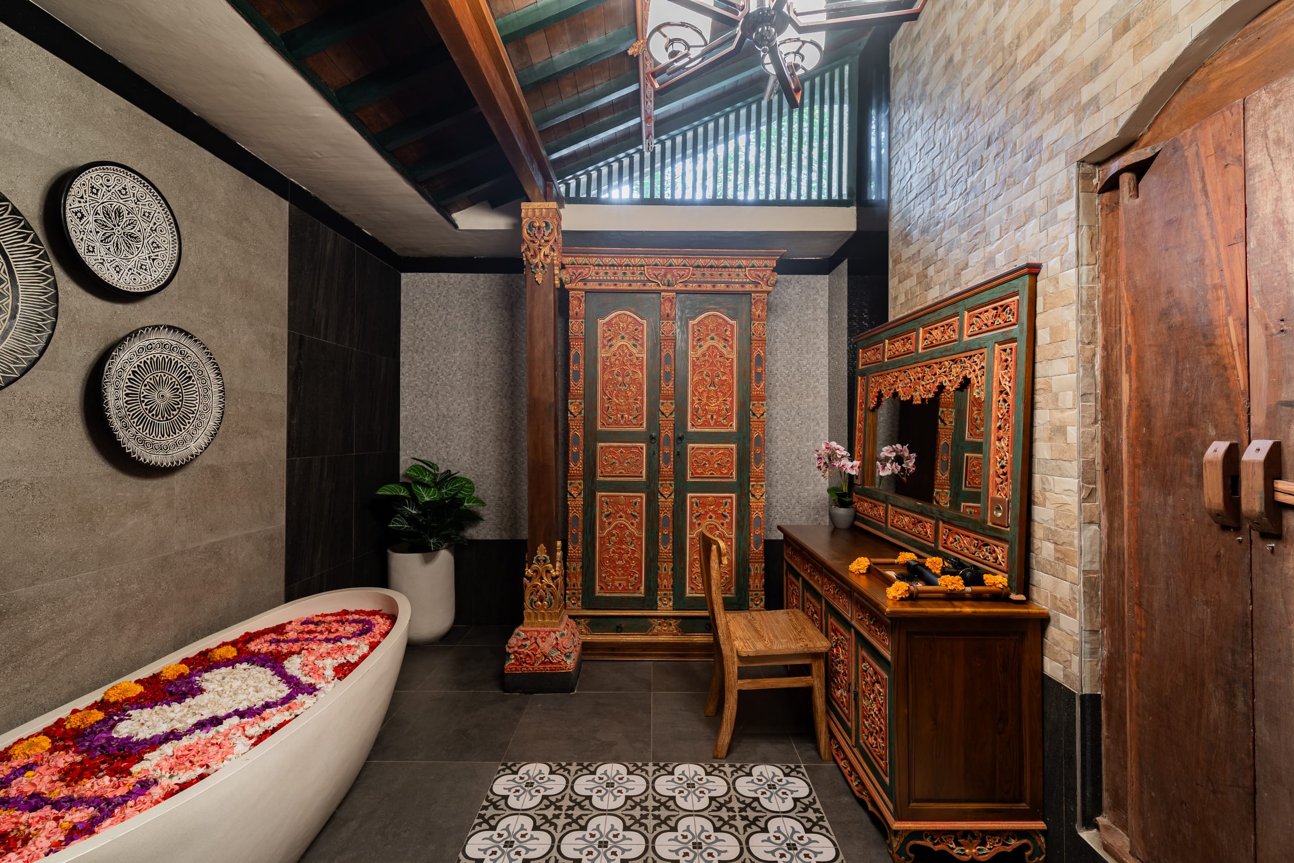 Luxury 1-BR Traditional Majestic Private Villa 26