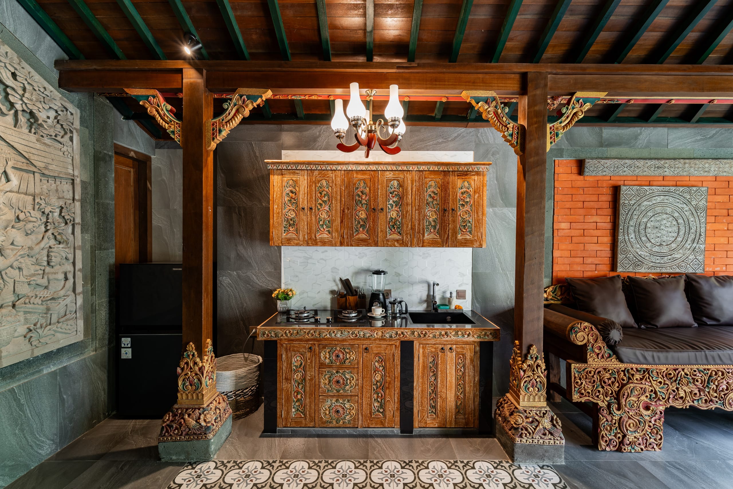Luxury 1-BR Traditional Majestic Private Villa 6