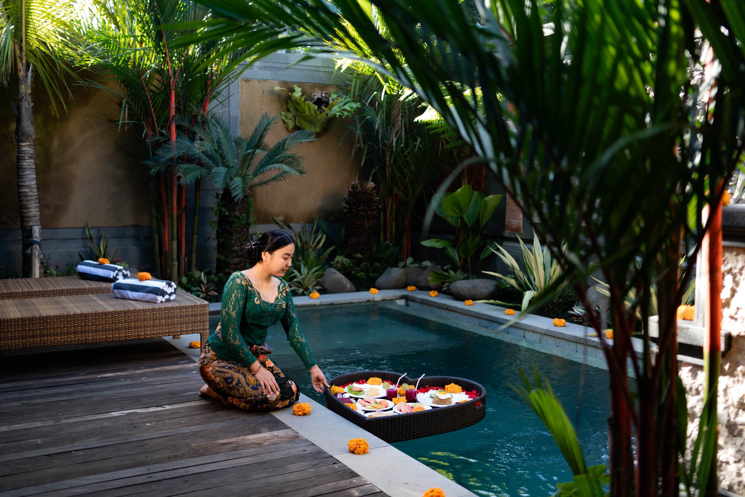 Luxury 1-BR Traditional Majestic Private Villa 7