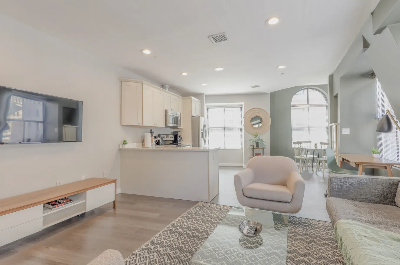 Luxurious 1BR in FIDI Boston Close to Everything 2