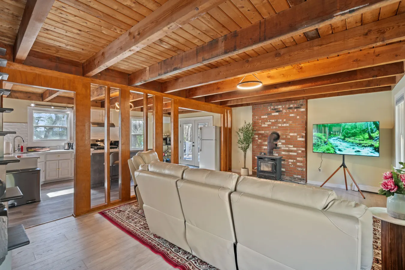 Cozy Riverfront Stay in Wareham 6