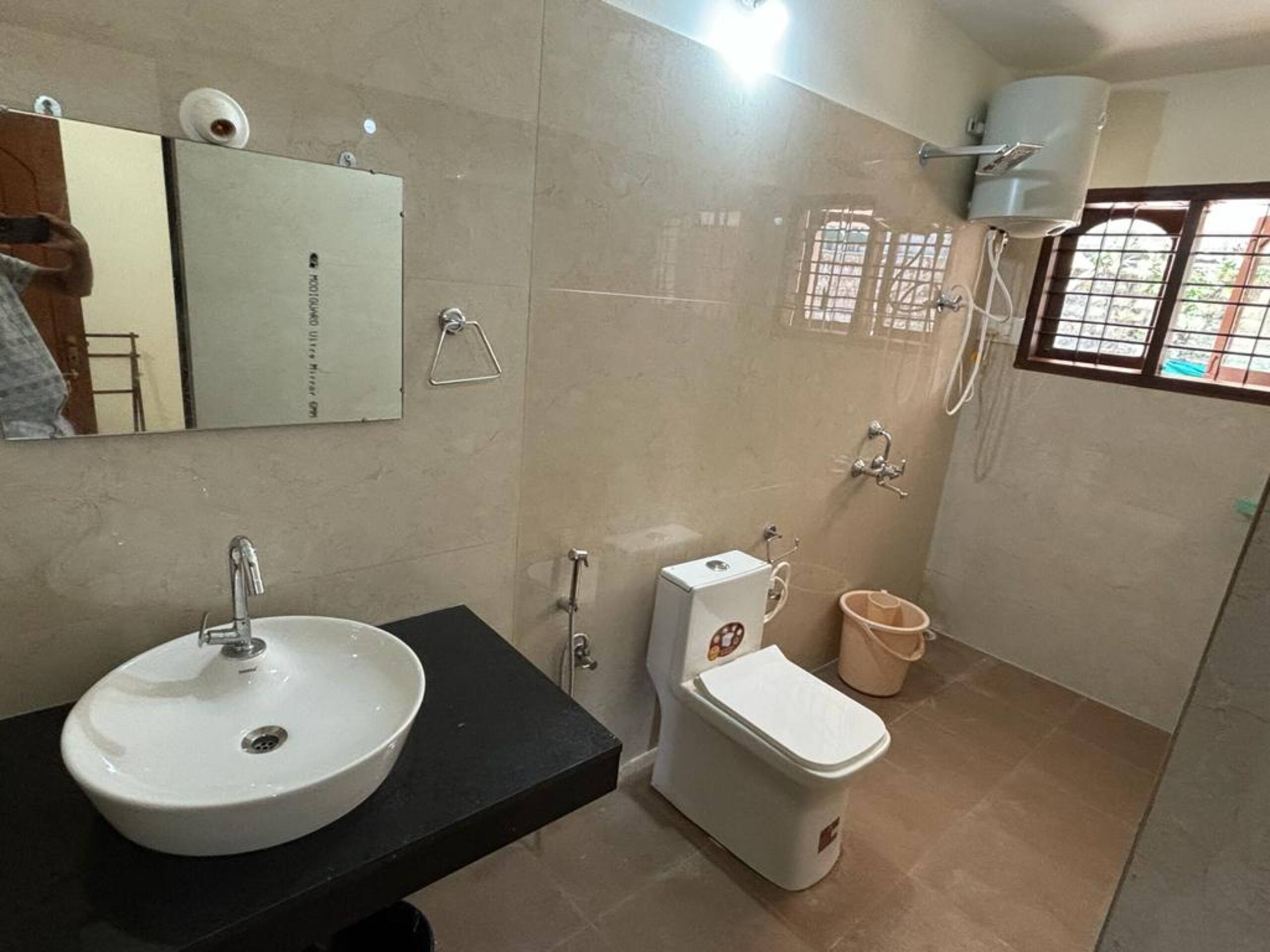 Kenjige Villa | 6BHK Coffee Estate Bungalow 16
