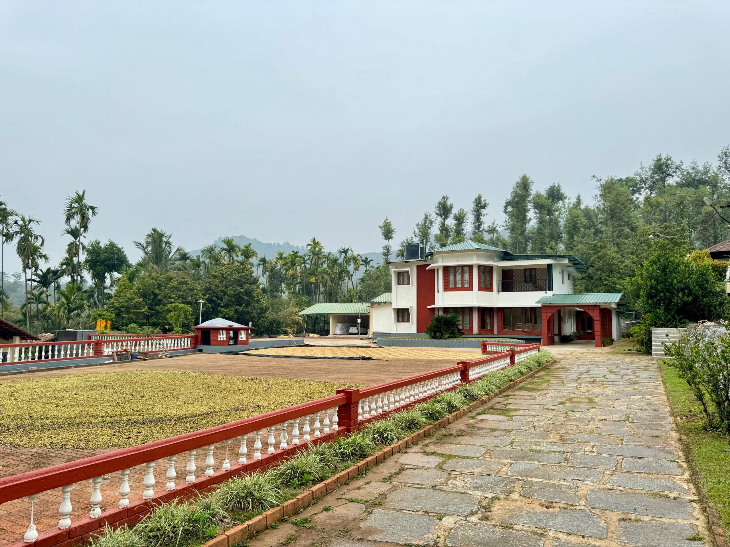Kenjige Villa | 6BHK Coffee Estate Bungalow