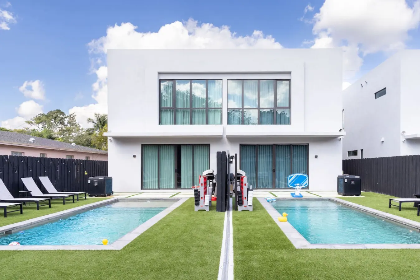 20% Off NEW 4BR Classy Miami Villa w/Pool&BBQ! 1