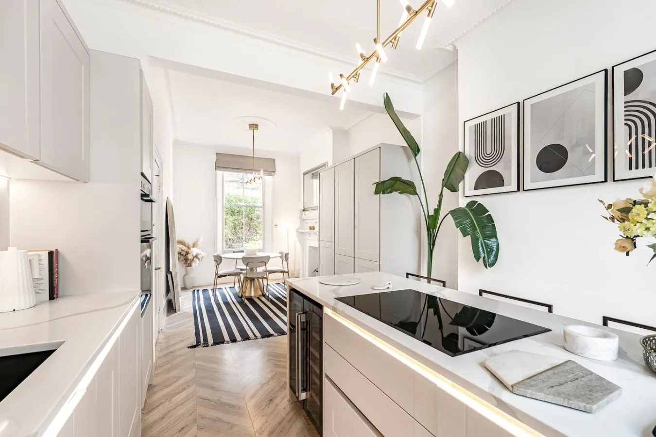 Stylish Chelsea Home Amazing Location 14