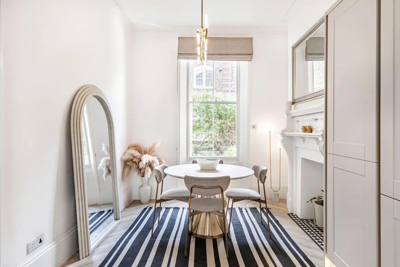 Stylish Chelsea Home Amazing Location 16