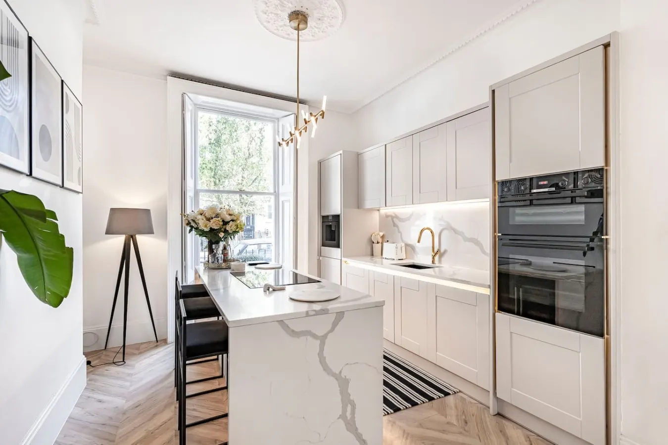 Stylish Chelsea Home | Amazing Location — photo 3