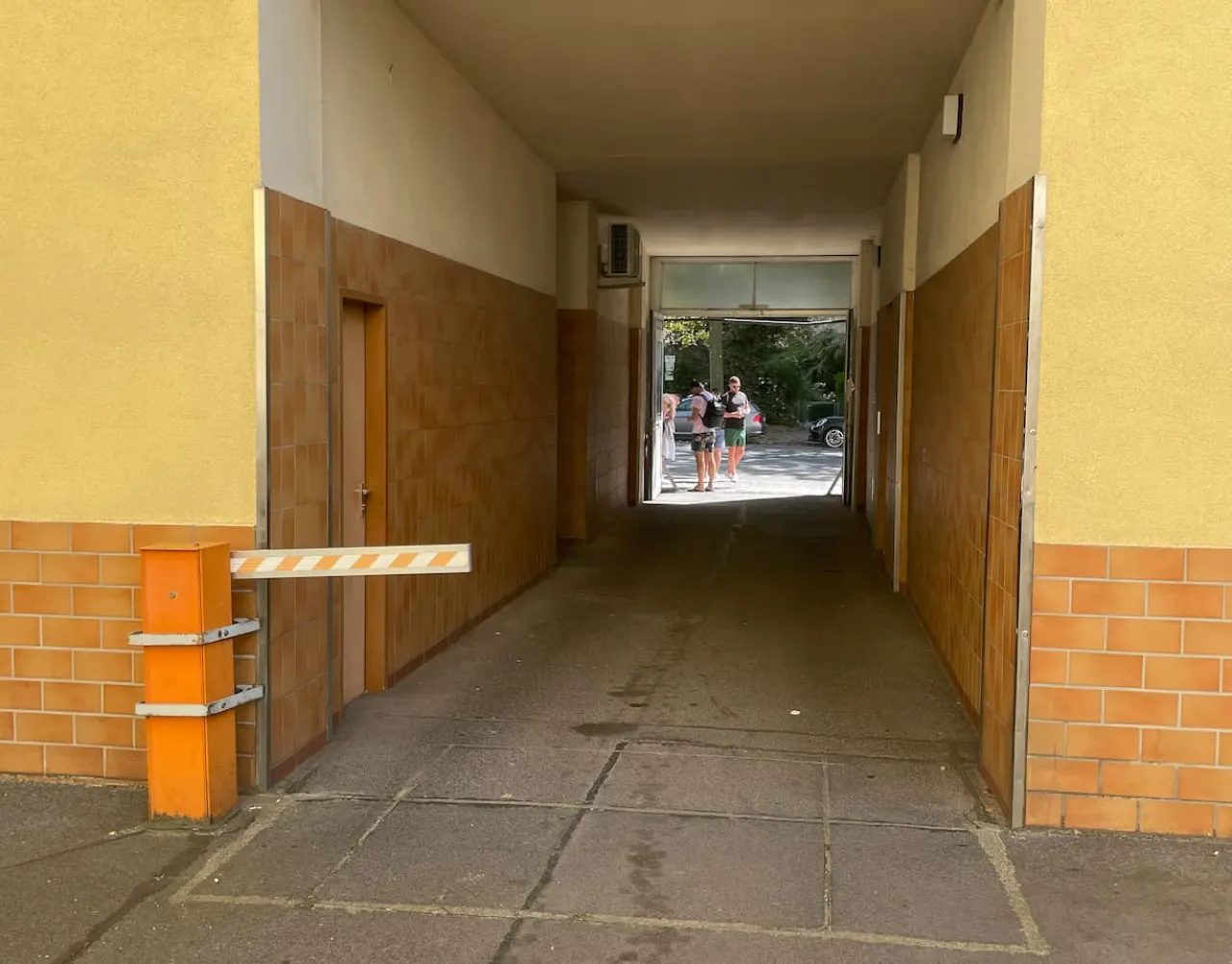 3-Bedroom & 90sqm Accessible Apartment 16