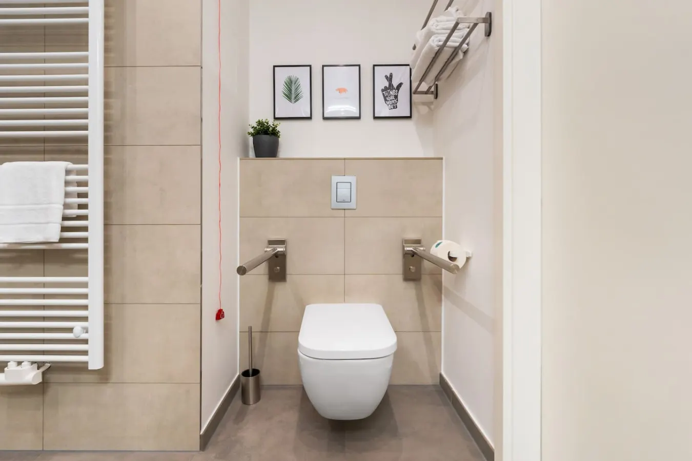 3-Bedroom & 90sqm Accessible Apartment 18