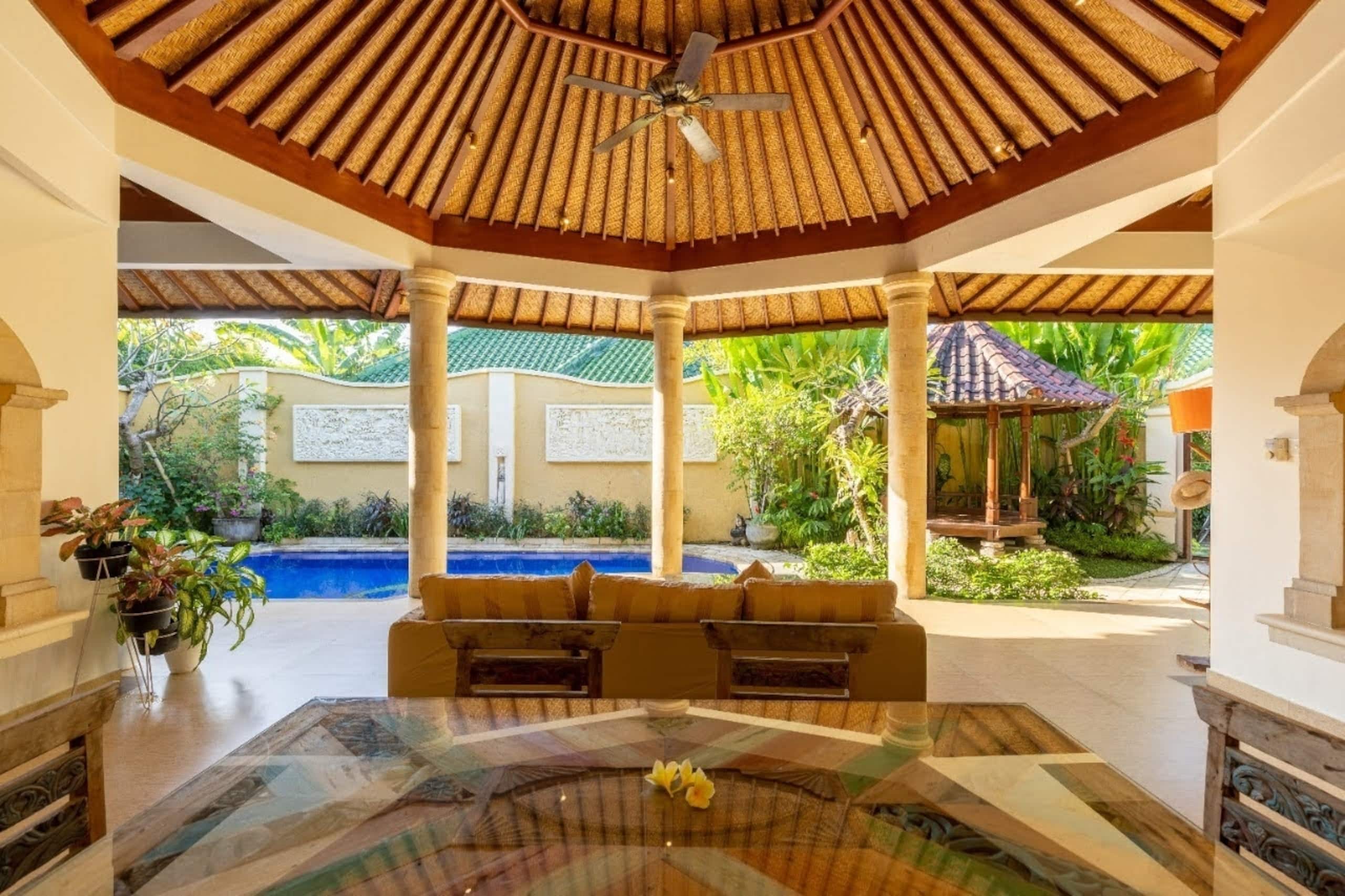 Slow-Living Pool Villa 12