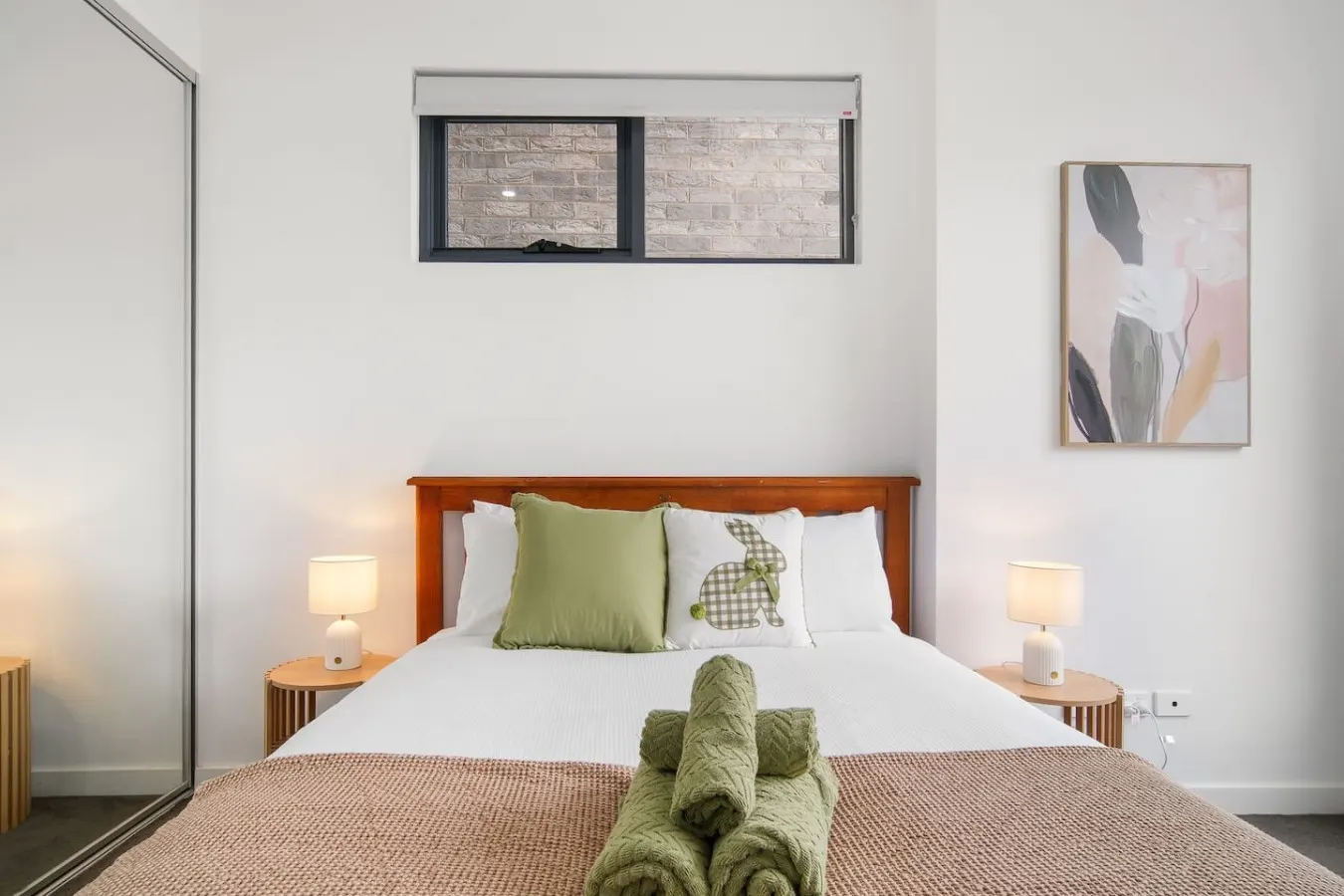 Designer 1BR Apt Rooftop Oasis & Fast CBD Access 19