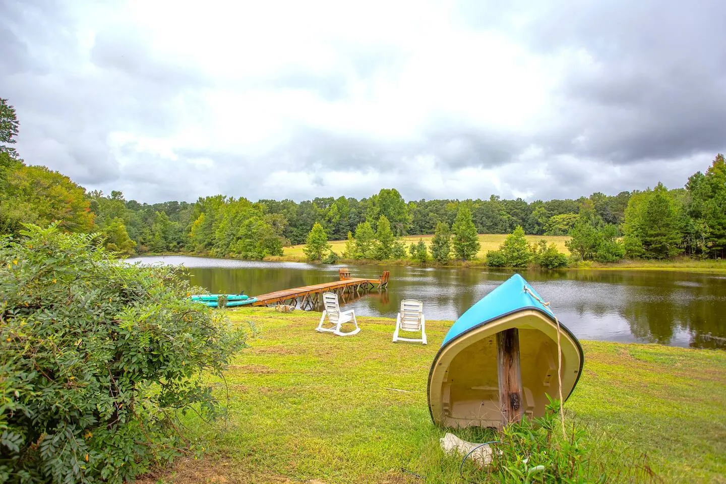 Stunning 25-Acre Oxford Escape Waterfront BBQ 11