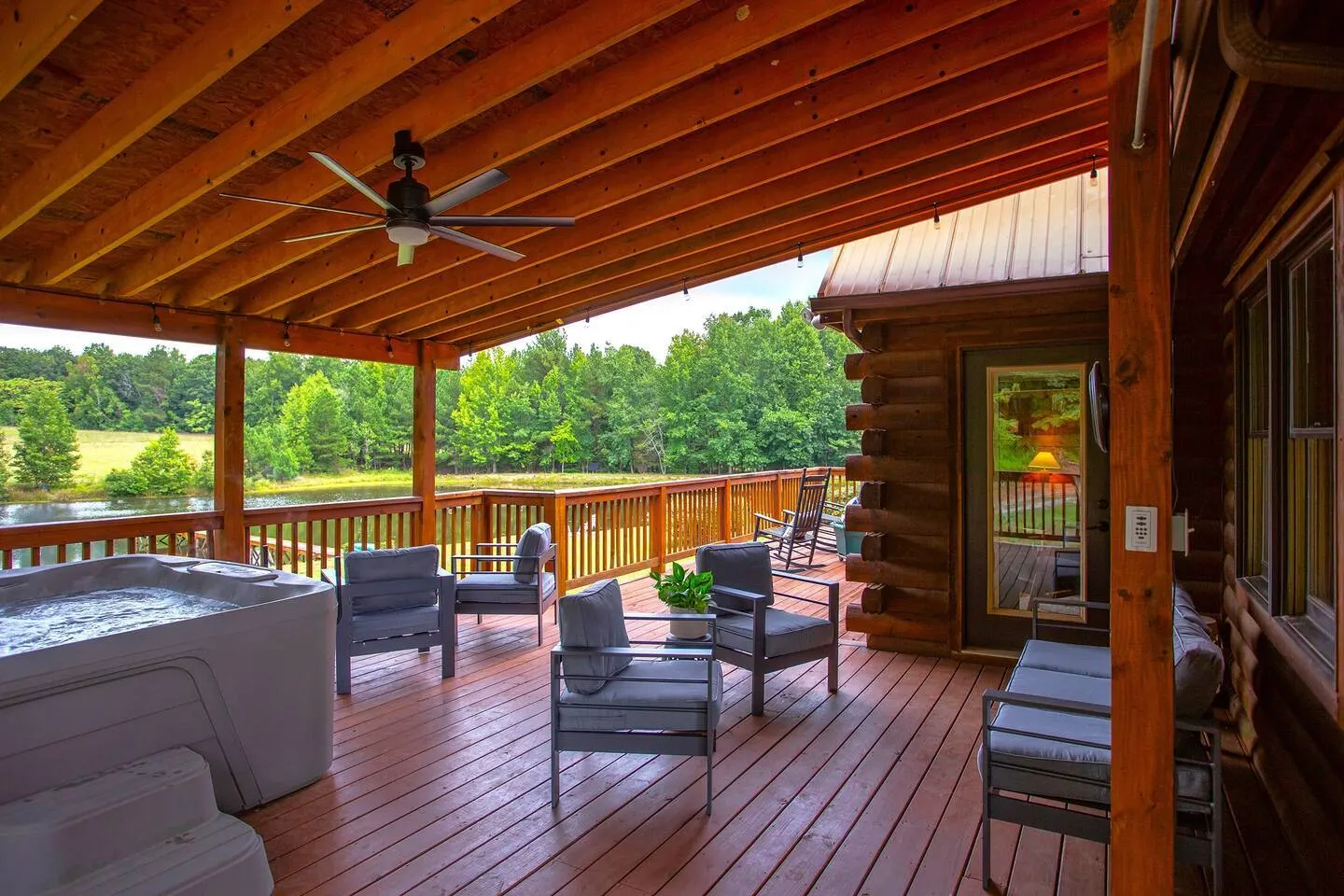 Stunning 25-Acre Oxford Escape Waterfront BBQ 15