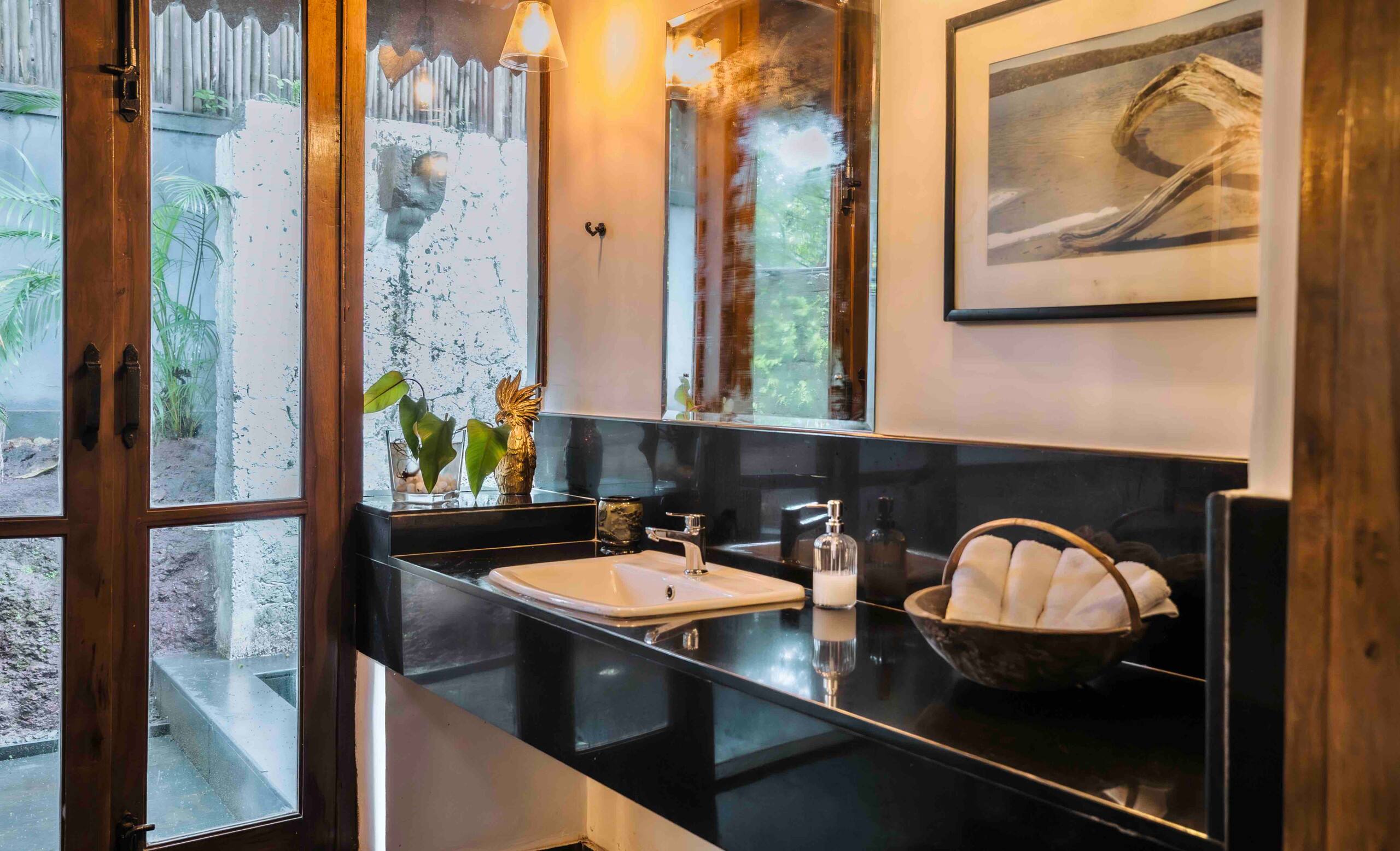Birdsong, Moira | Tranquil Magical Homestay 23