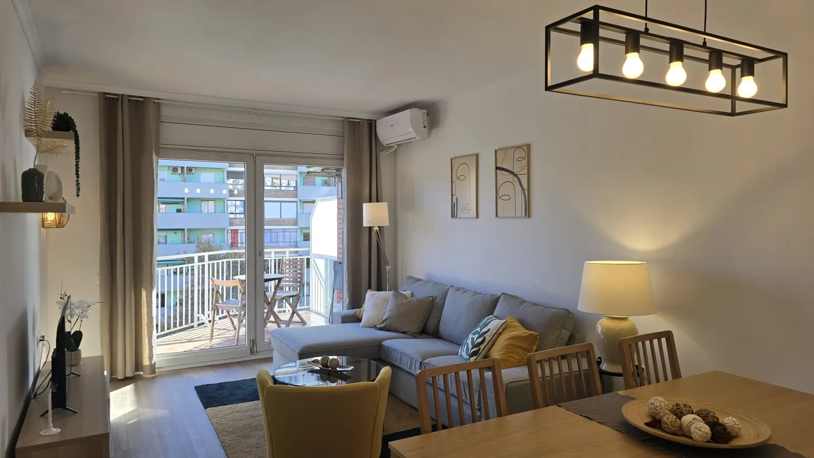 Opening Doors Monumental - Roomy & bright 7 beds 2