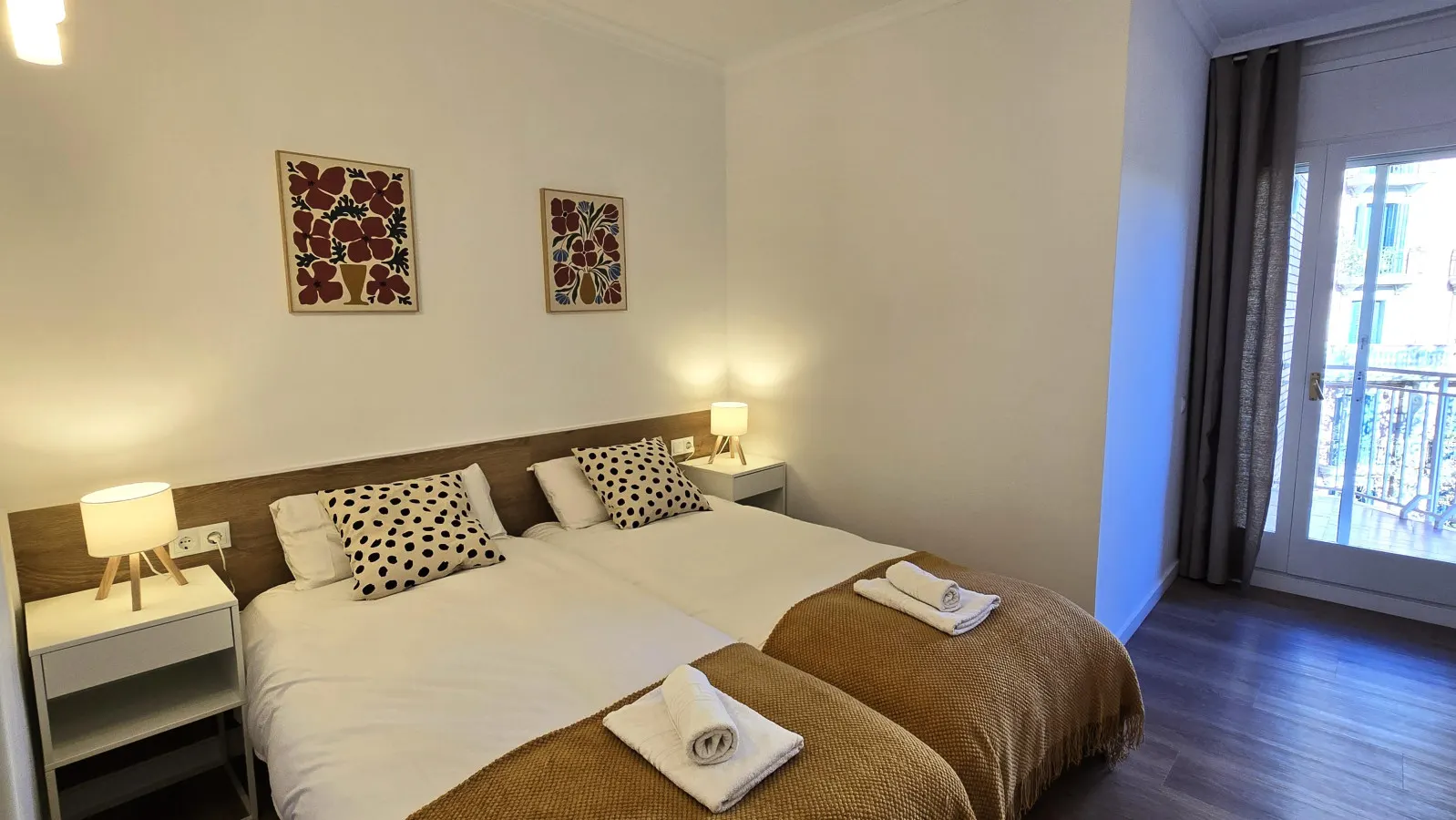 Opening Doors Monumental - Roomy & bright 7 beds 9