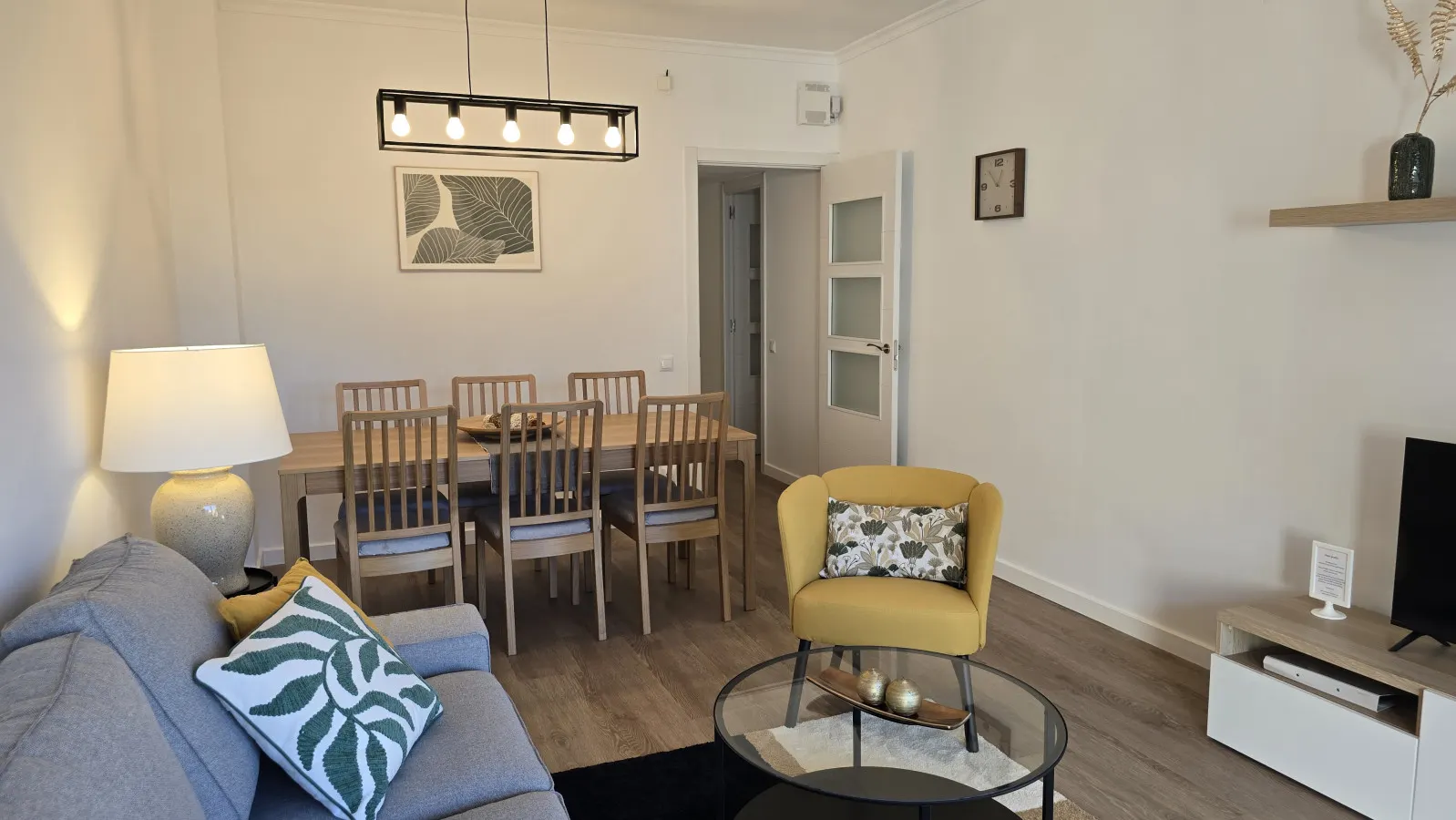 Opening Doors Monumental - Roomy & bright 7 beds 5