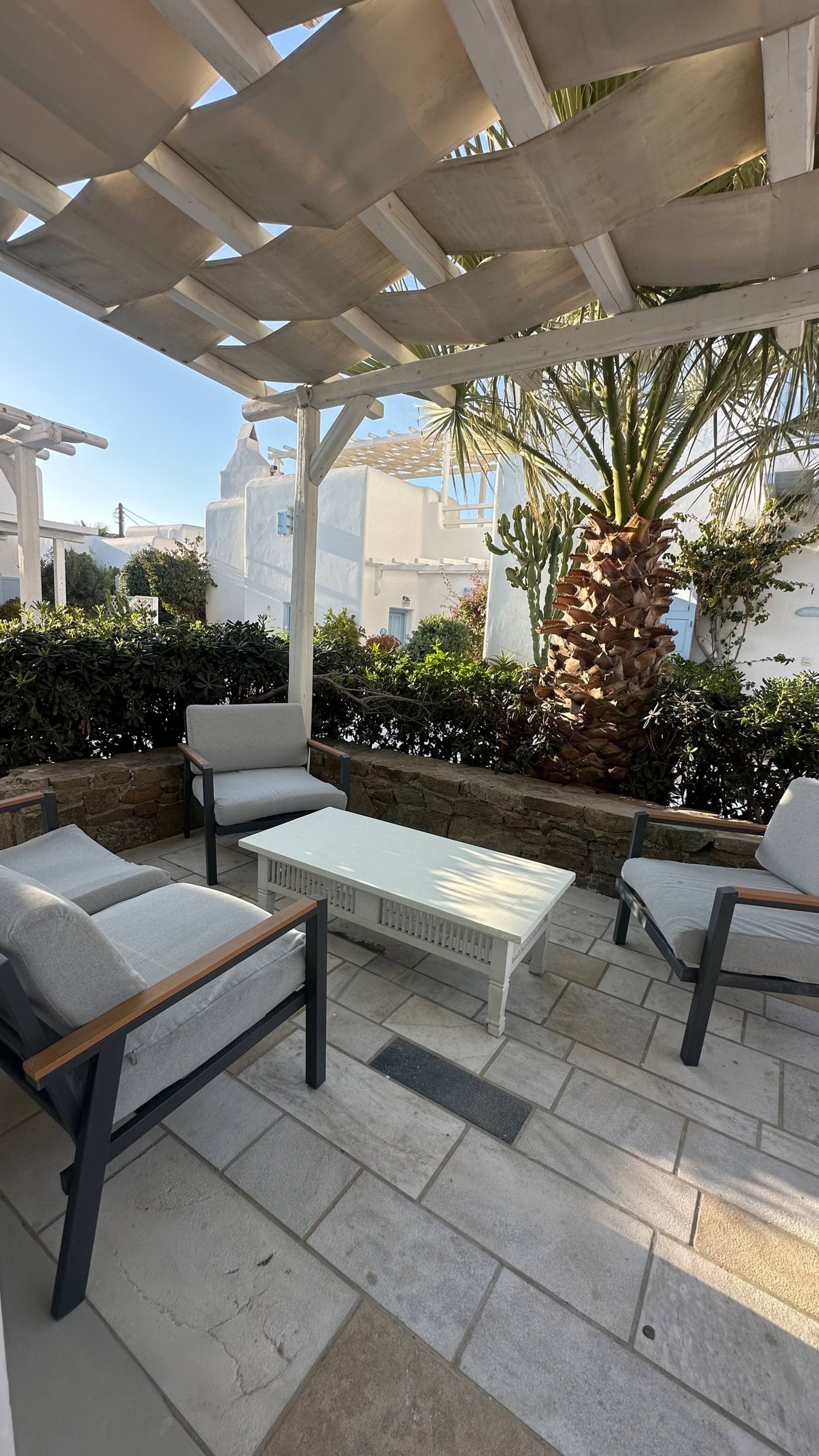 Mykonos Home Bliss 28