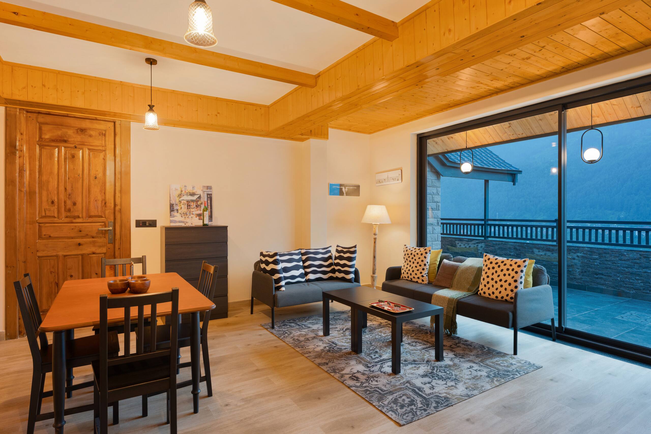 Gangri @Orowoods The Snow peak penthouse 14