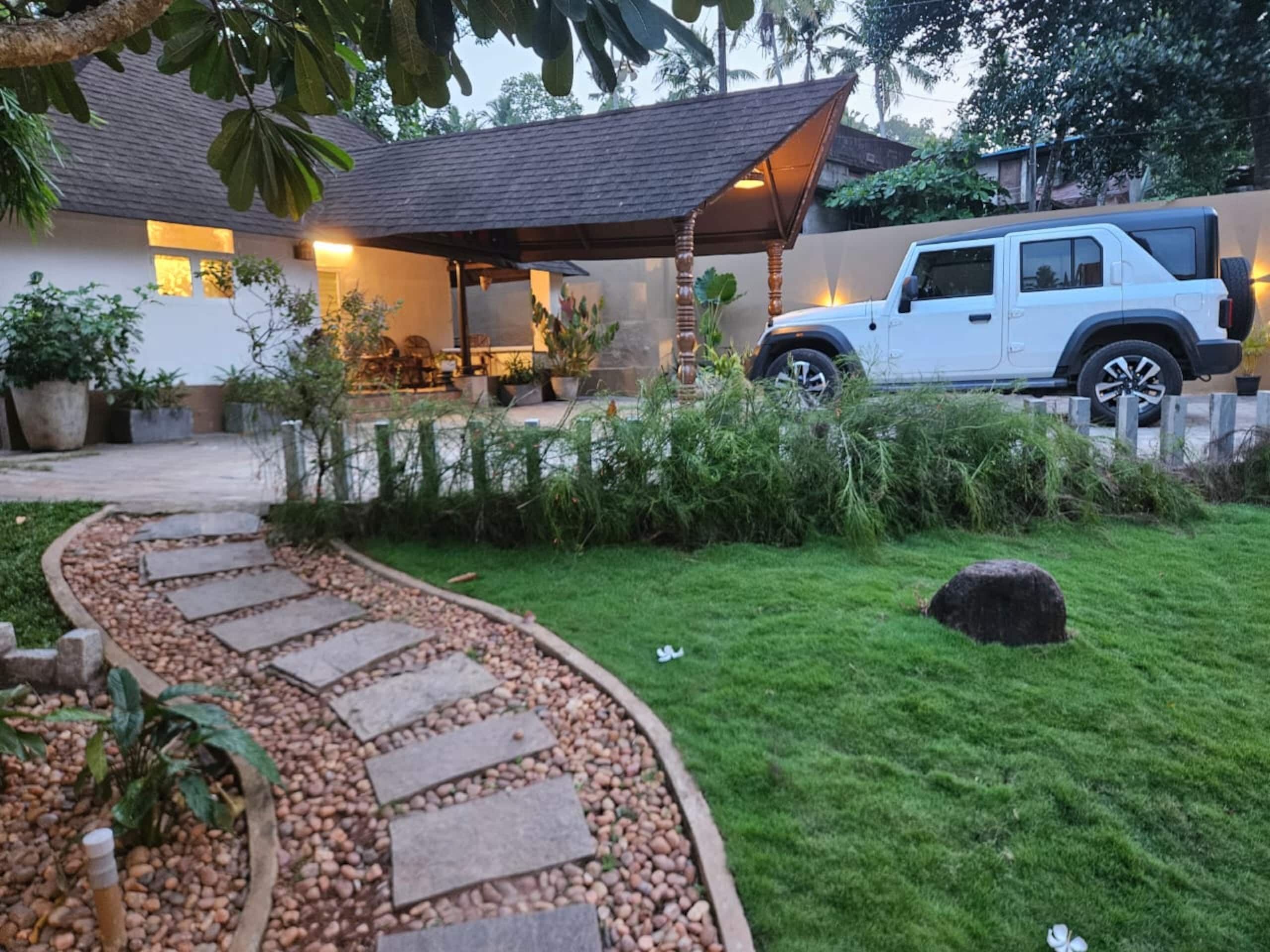 Cocoon Earth Home - Pool Villa Kovalam — photo 2