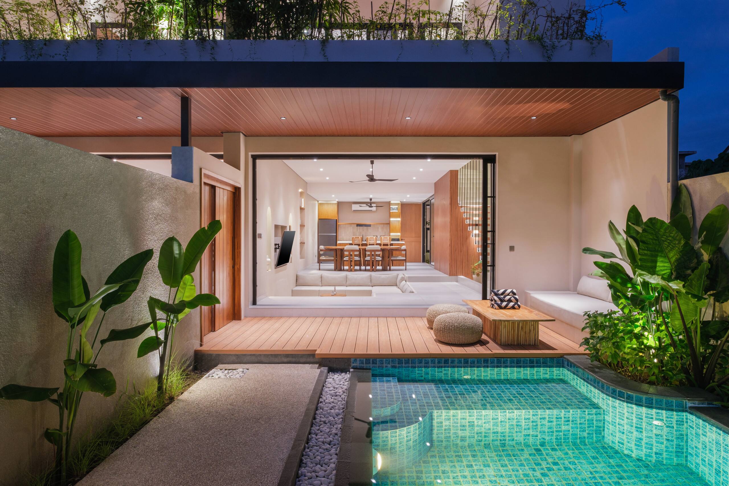 Modern 3BR Villa w/ Pool & Sunken Lounge Canggu 27