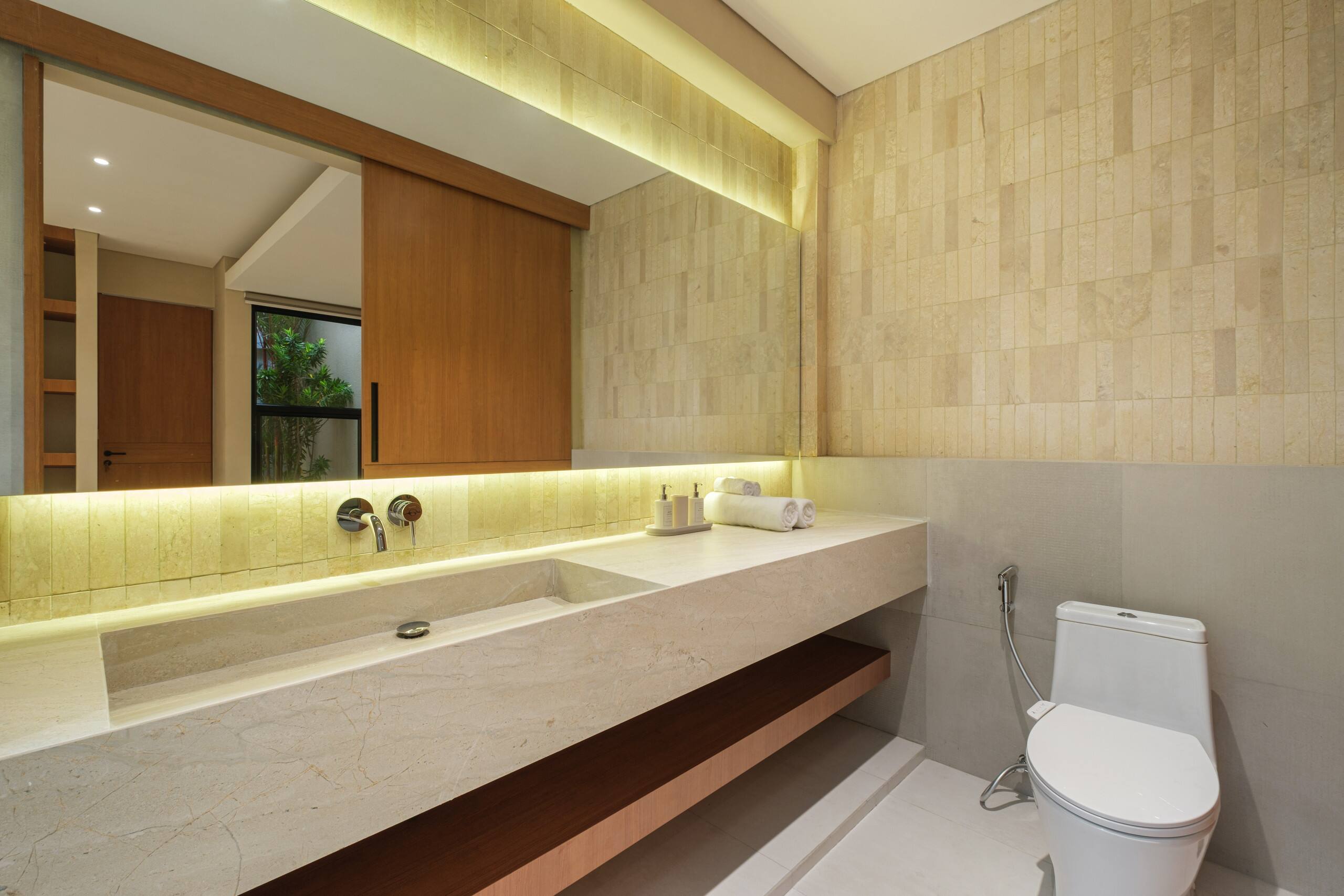 Modern 3BR Villa w/ Pool & Sunken Lounge Canggu 20
