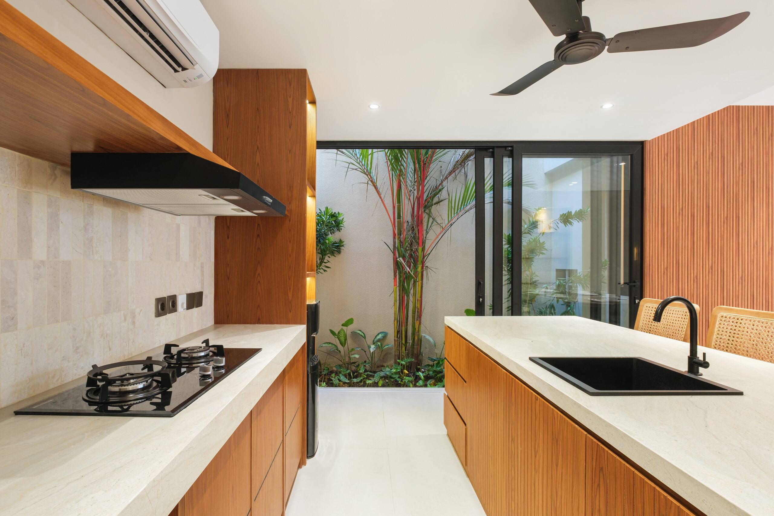 Modern 3BR Villa w/ Pool & Sunken Lounge Canggu 13