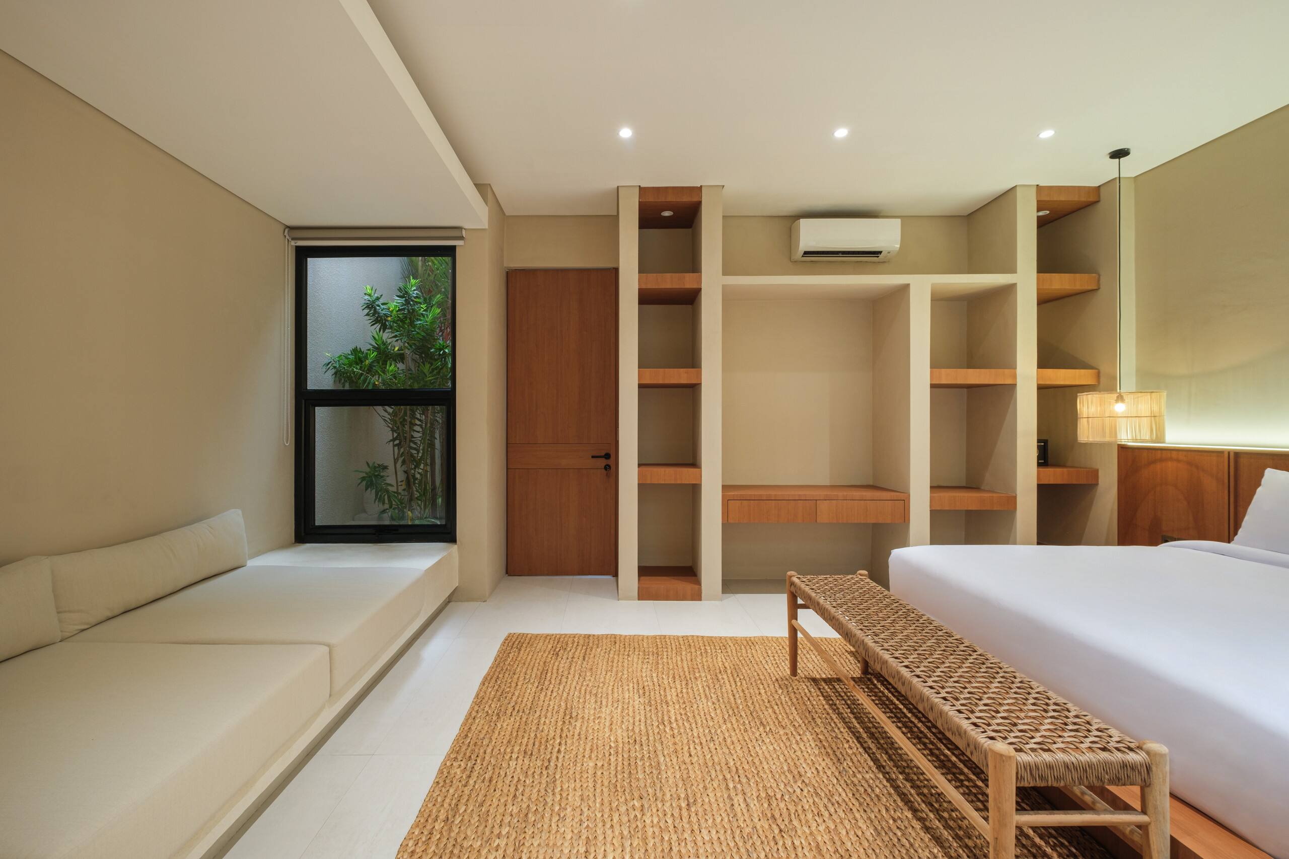 Modern 3BR Villa w/ Pool & Sunken Lounge Canggu 14
