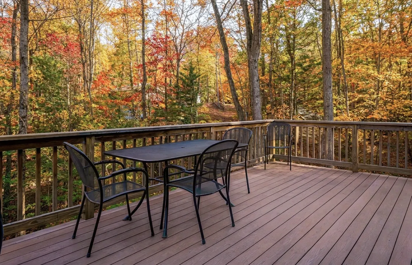 Dog-Friendly Retreat w/ Hot Tub + Firepit N Conway 19