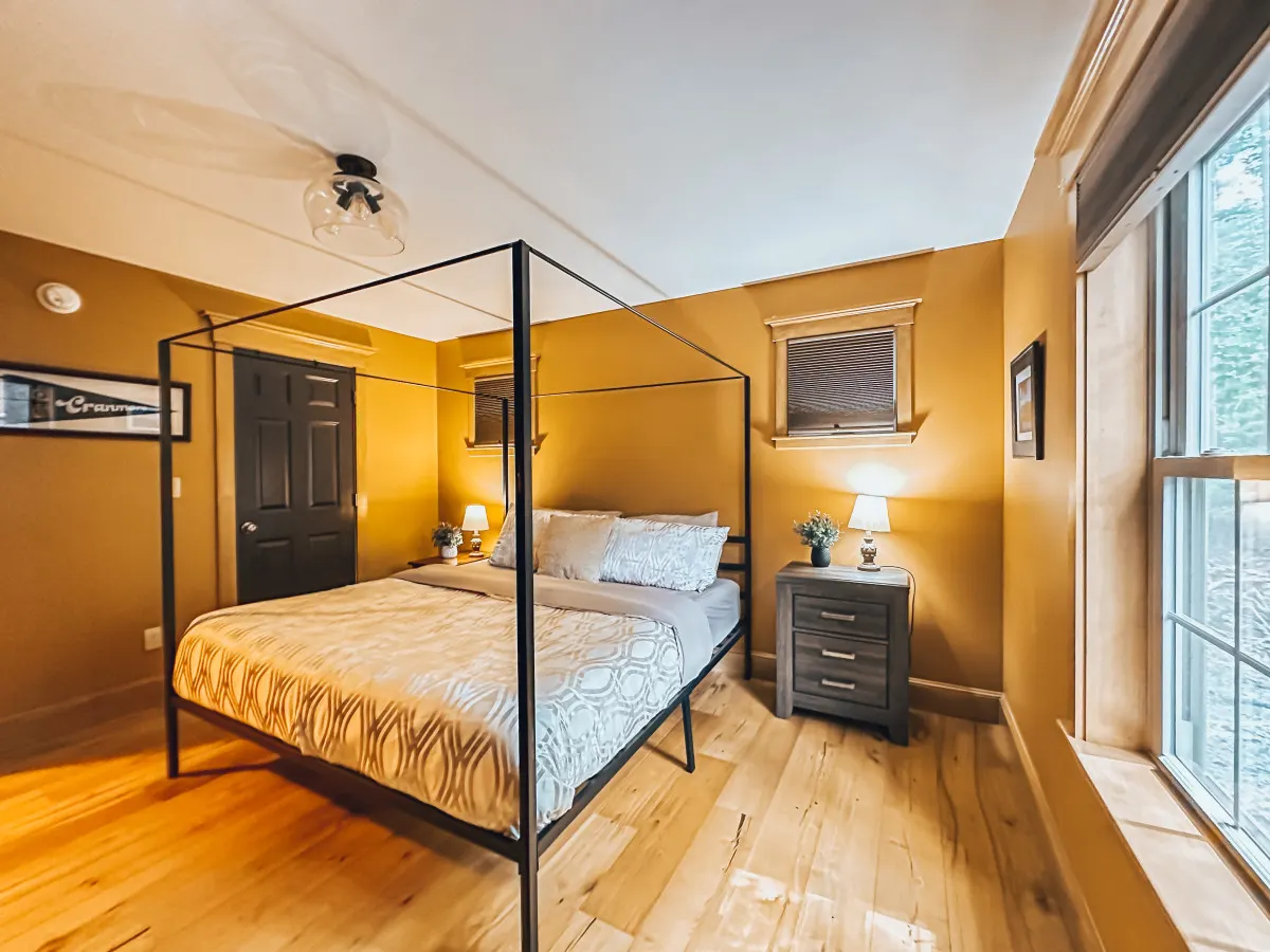 Dog-Friendly Retreat w/ Hot Tub + Firepit N Conway 3