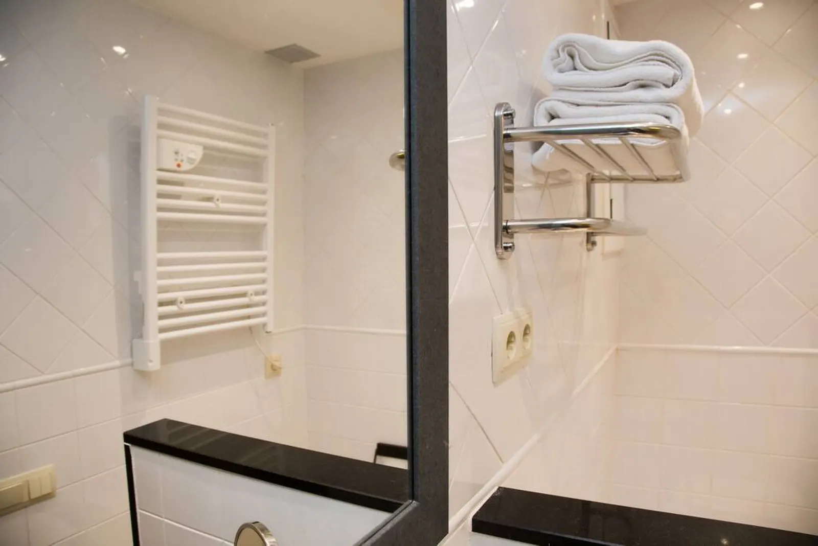 Opening Doors Aribau - Modern apt near La Pedrera 9