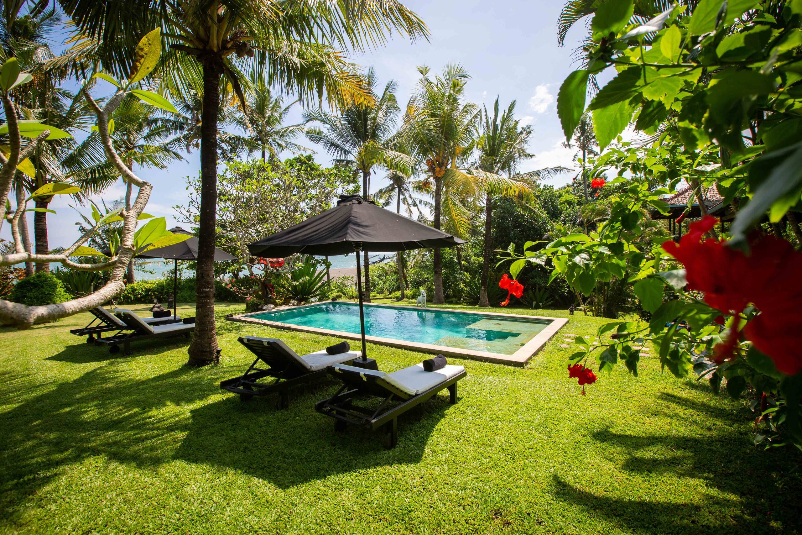 Bali Villa Sansil - Seseh Beachfront Paradise 38