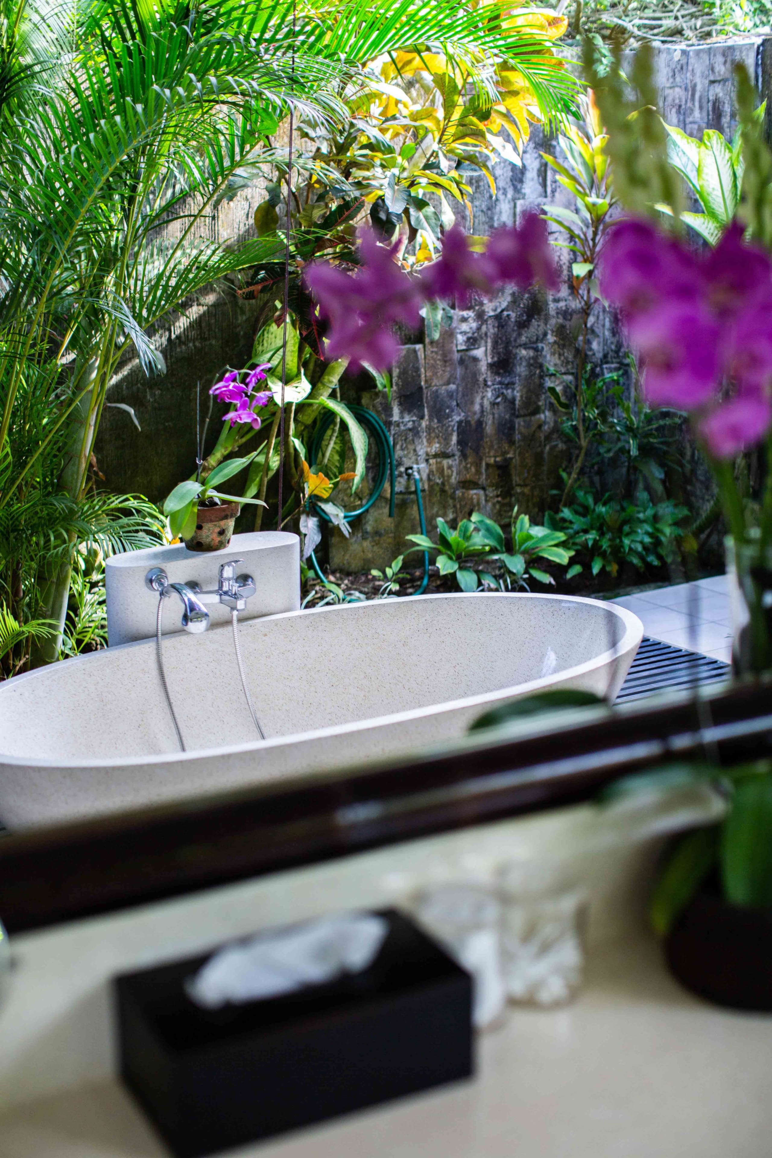 Bali Villa Sansil - Seseh Beachfront Paradise 29