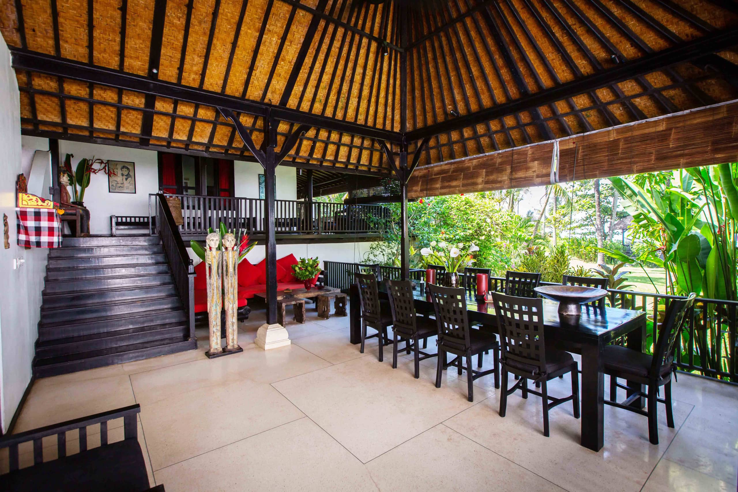 Bali Villa Sansil - Seseh Beachfront Paradise 13
