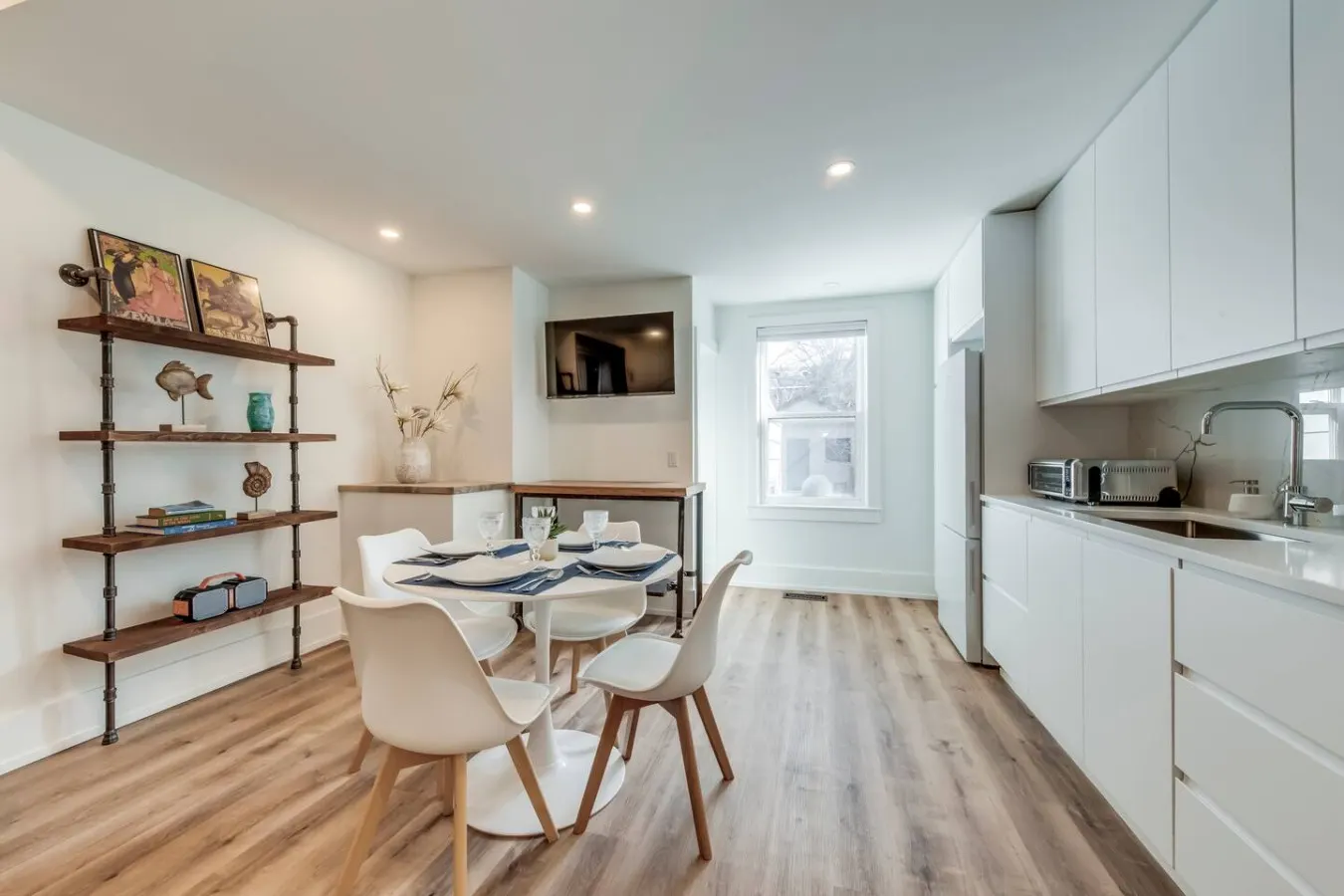 Designer 1BR Retreat Steps to Little Italy 13