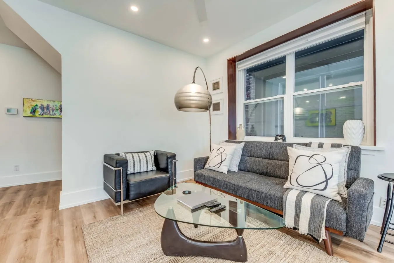 Designer 1BR Retreat Steps to Little Italy 16