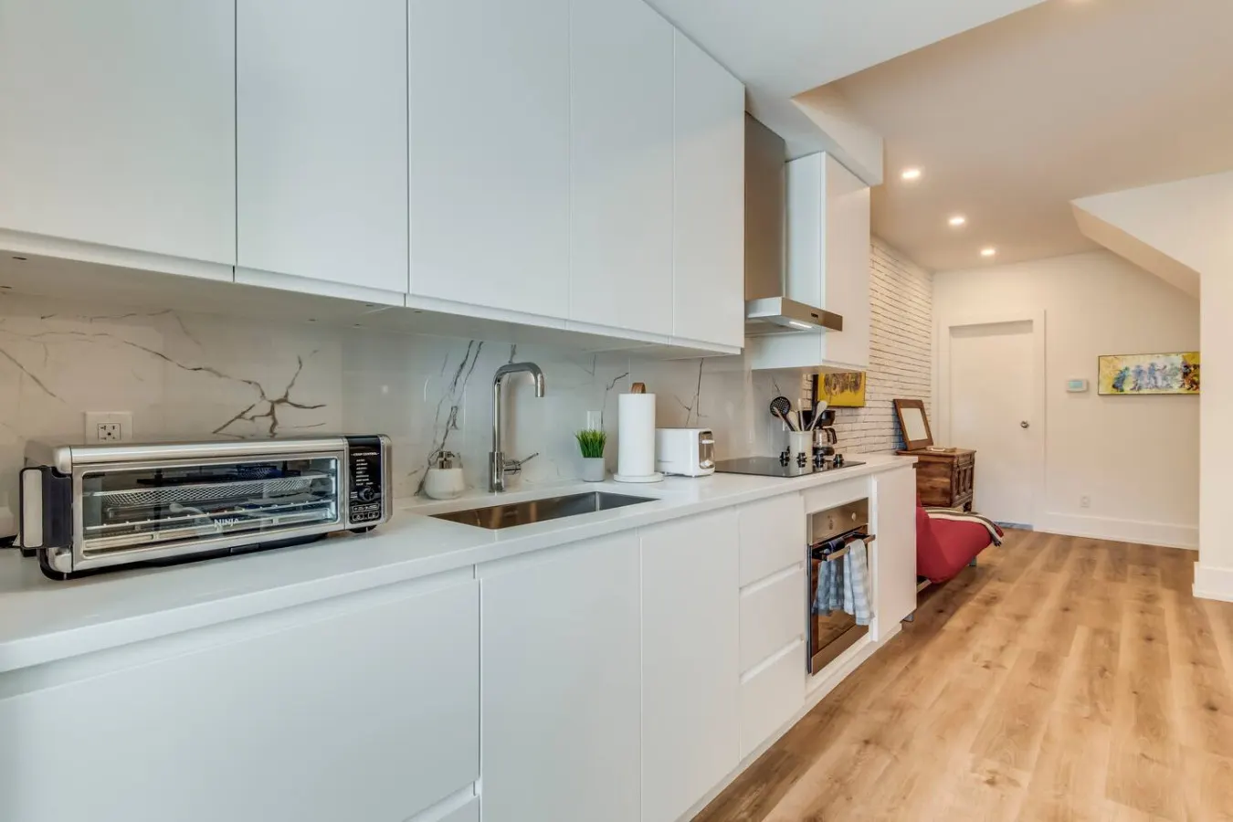 Designer 1BR Retreat Steps to Little Italy 20