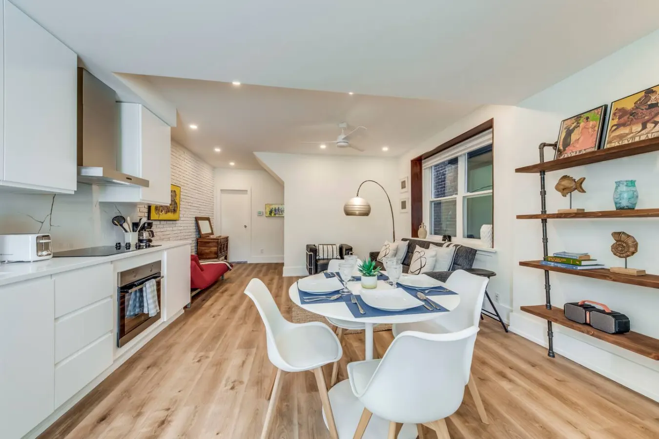 Designer 1BR Retreat Steps to Little Italy 3