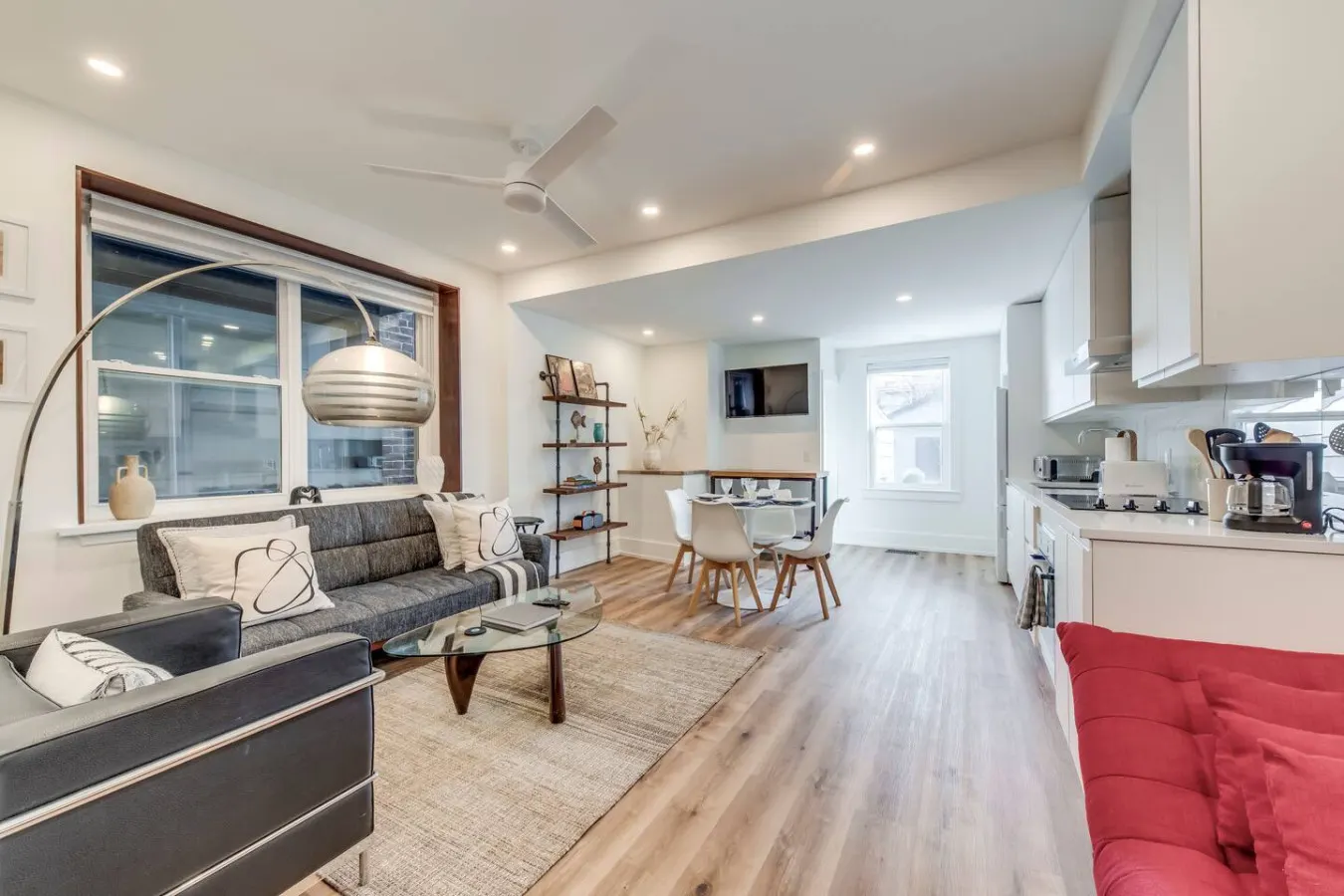 Designer 1BR Retreat Steps to Little Italy 8