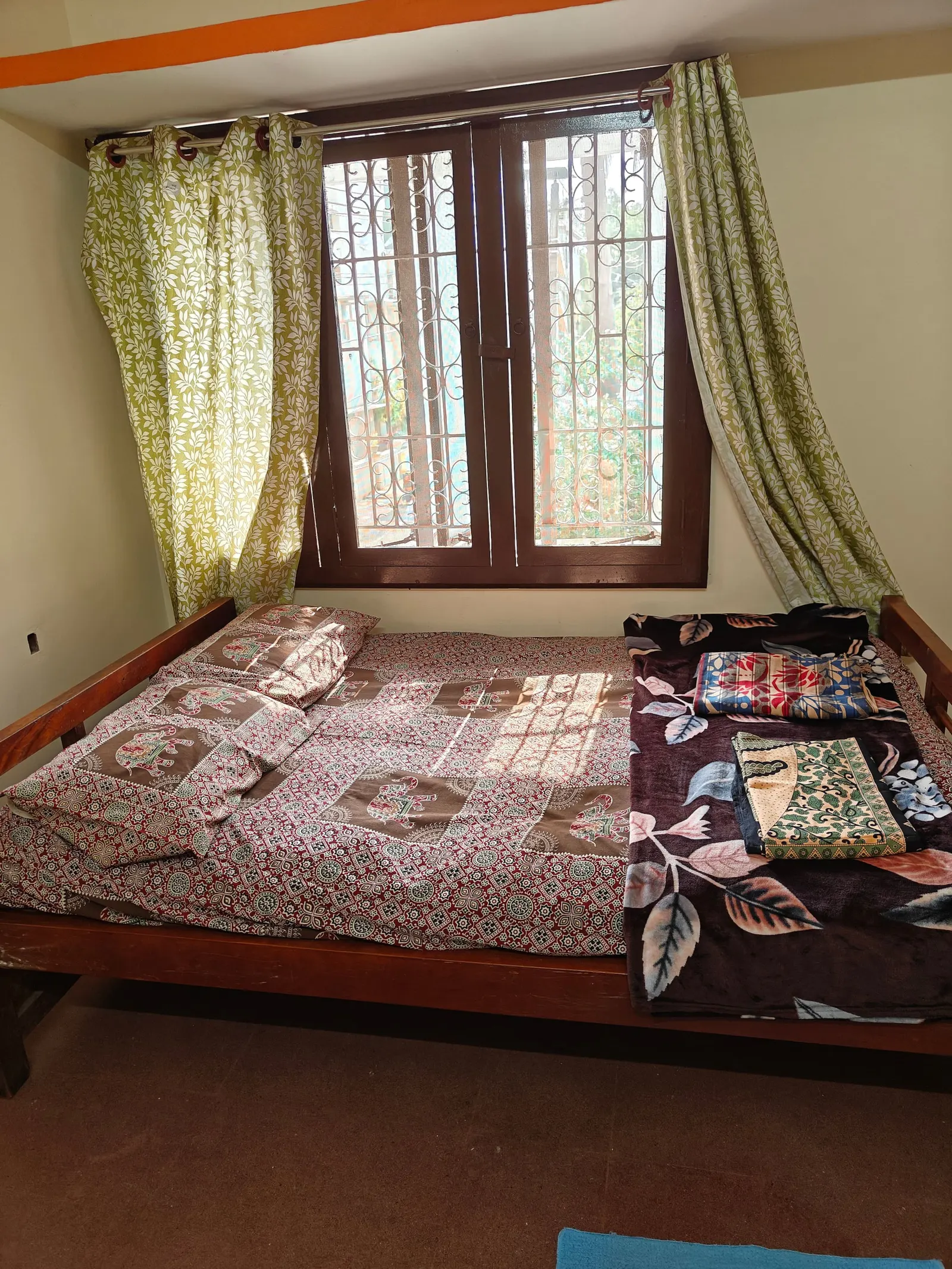 Roopa Studio – Cozy Stay with Open Terrace 10