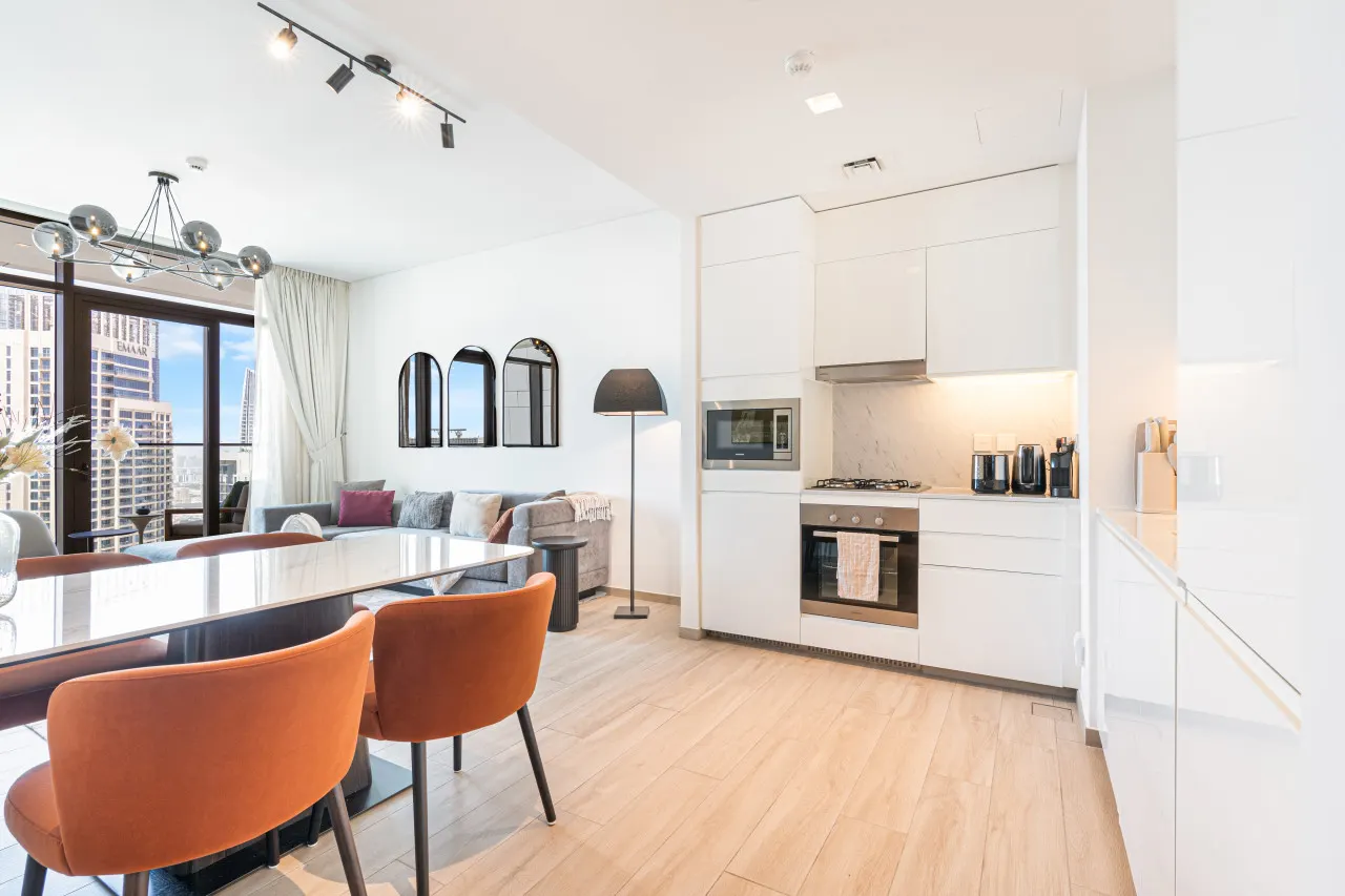 Stunning Home in Palace Residences on 41st Floor 9