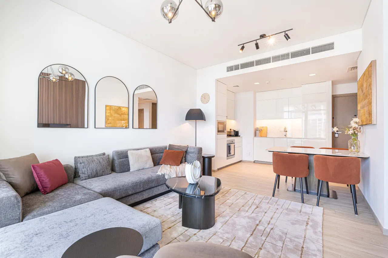Stunning Home in Palace Residences on 41st Floor 11