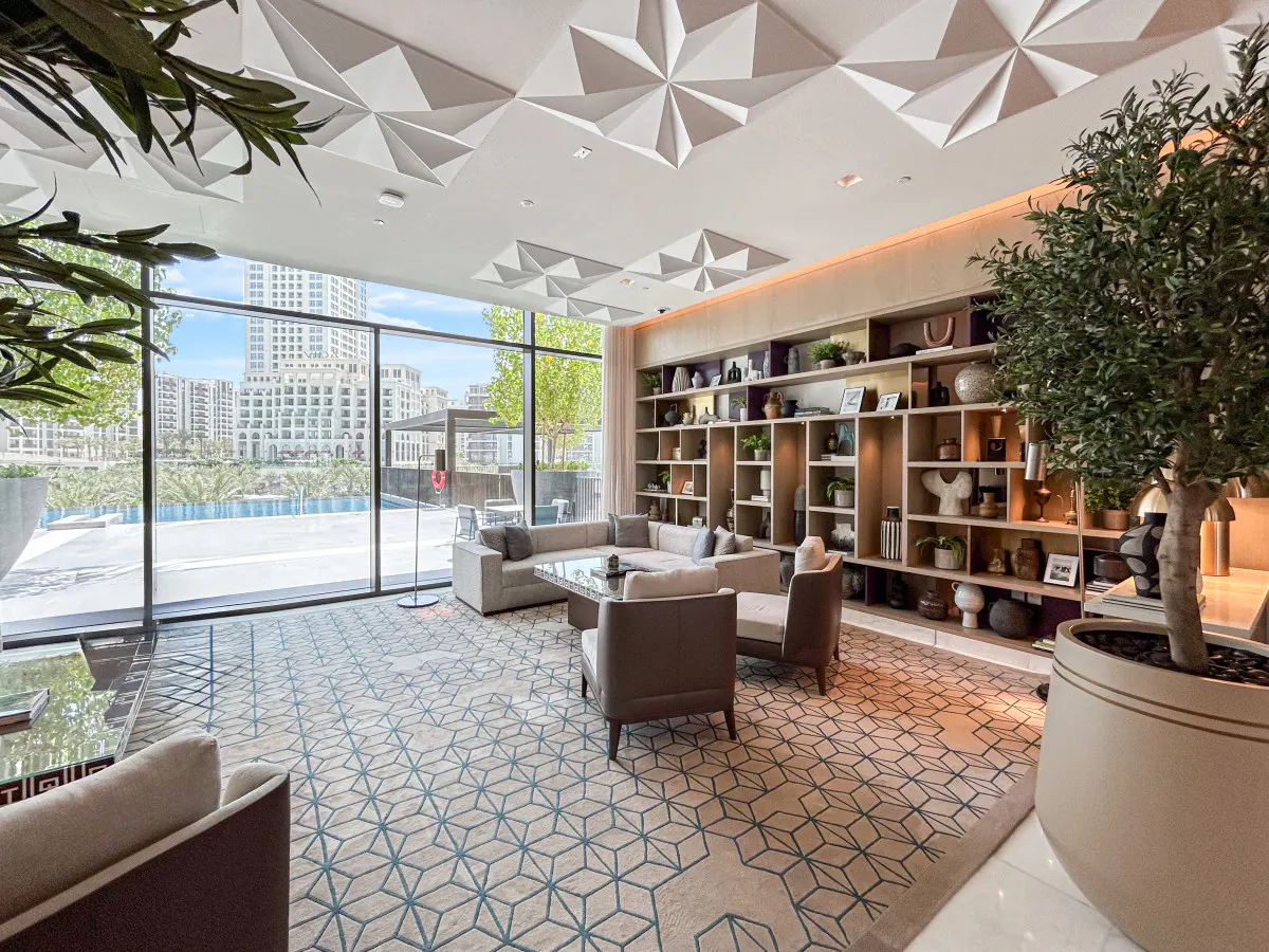 Stunning Home in Palace Residences on 41st Floor 19
