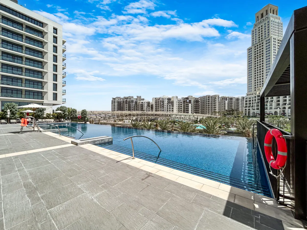 Stunning Home in Palace Residences on 41st Floor 4