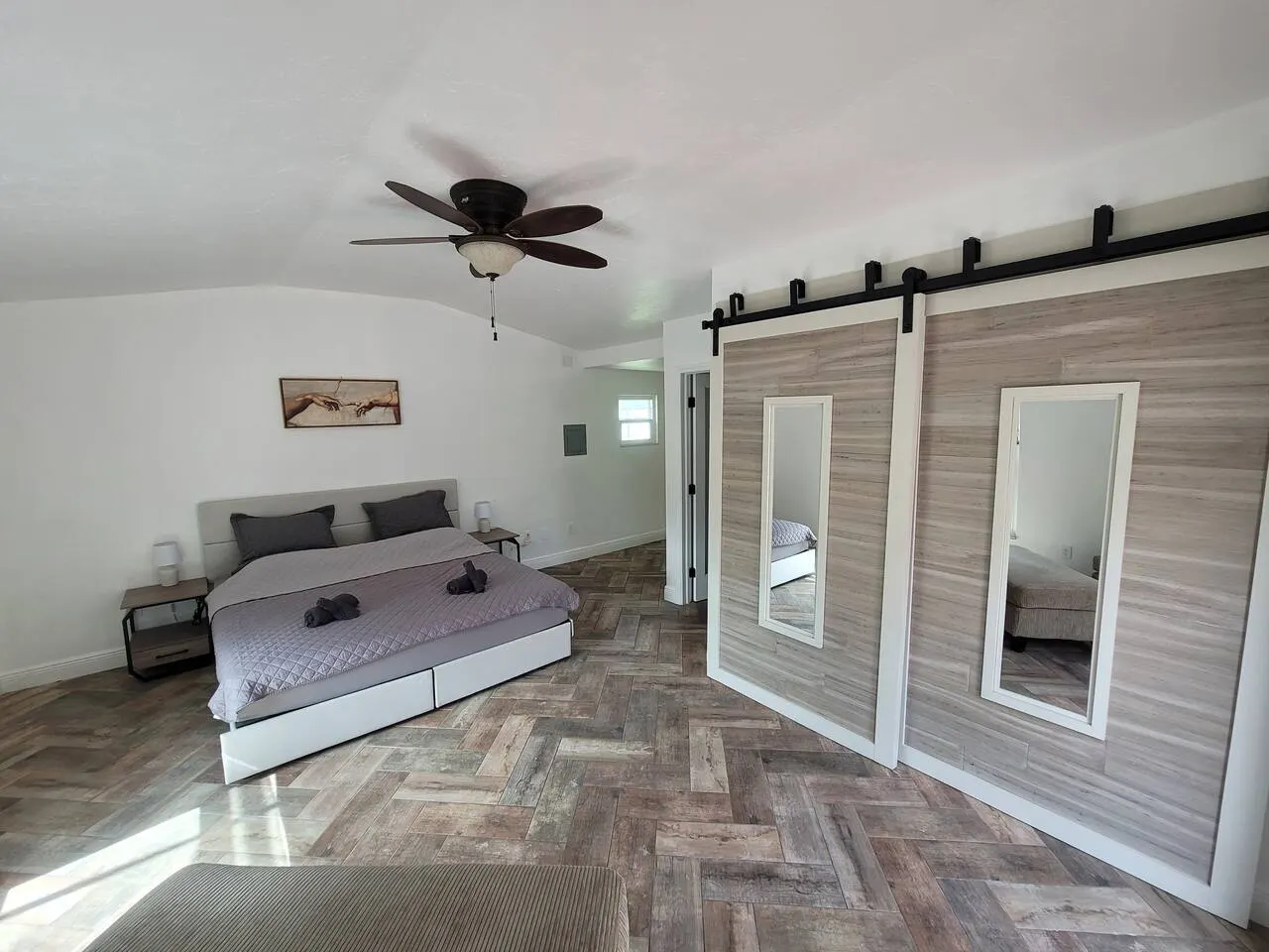 IMG Retreat Heated Pool 4BR 10