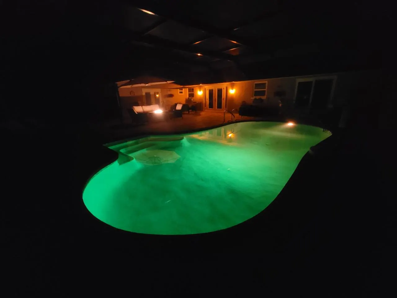 IMG Retreat Heated Pool 4BR 18